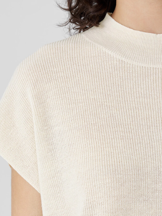 Organic Linen Cotton Mock Neck Top