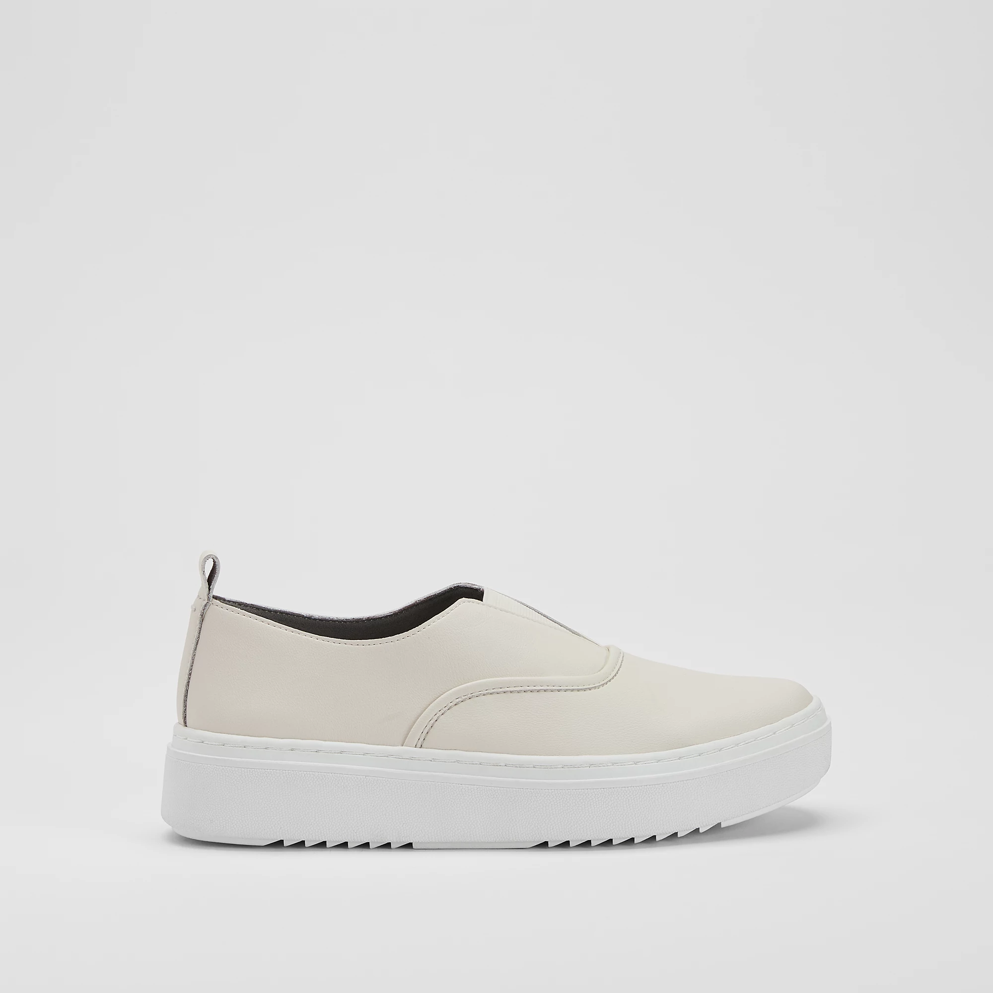 Byrdy Leather Slip-on Sneaker | EILEEN