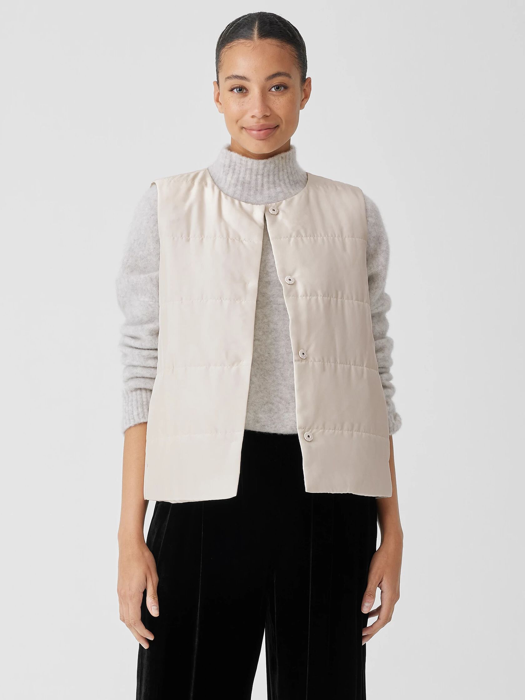 Smooth Silk Round Neck Vest