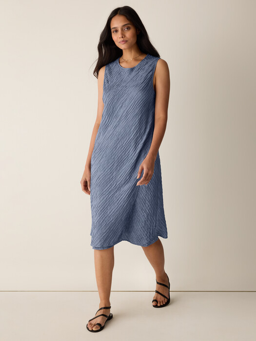 patterned silk dress Floral Silk Midi Dress - Elegant and Luxurious