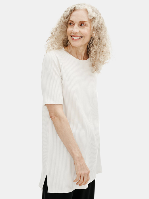 Textured Stretch Rib Round Neck Tunic