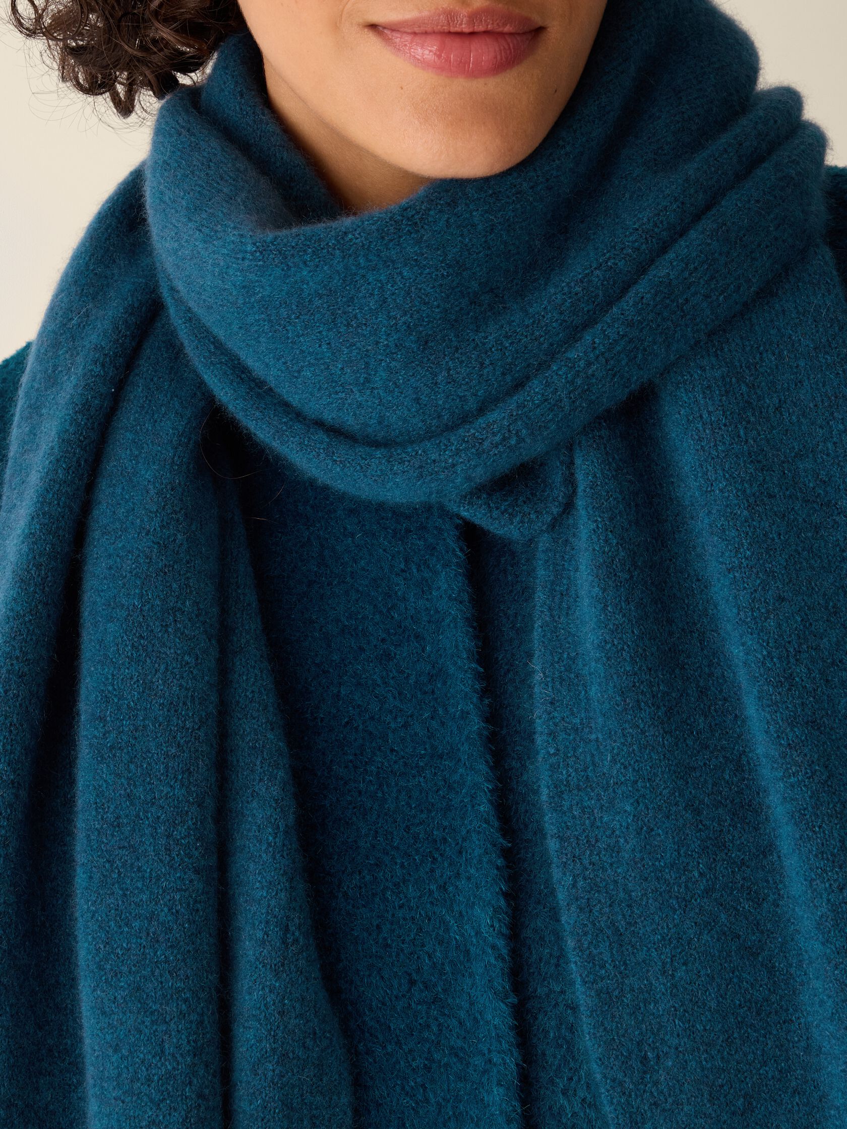 Cashmere Silk Boucle Bliss Scarf