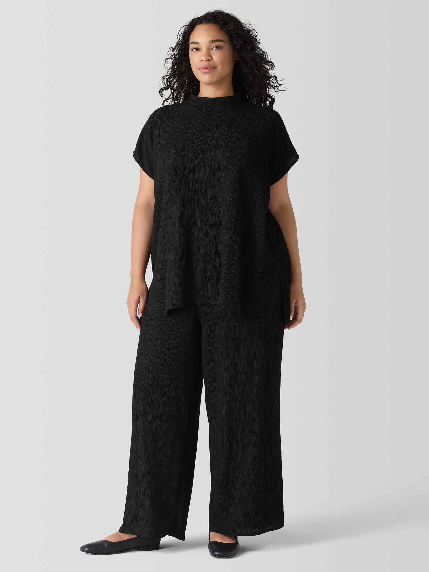 Woven Plissé Mock Neck Top