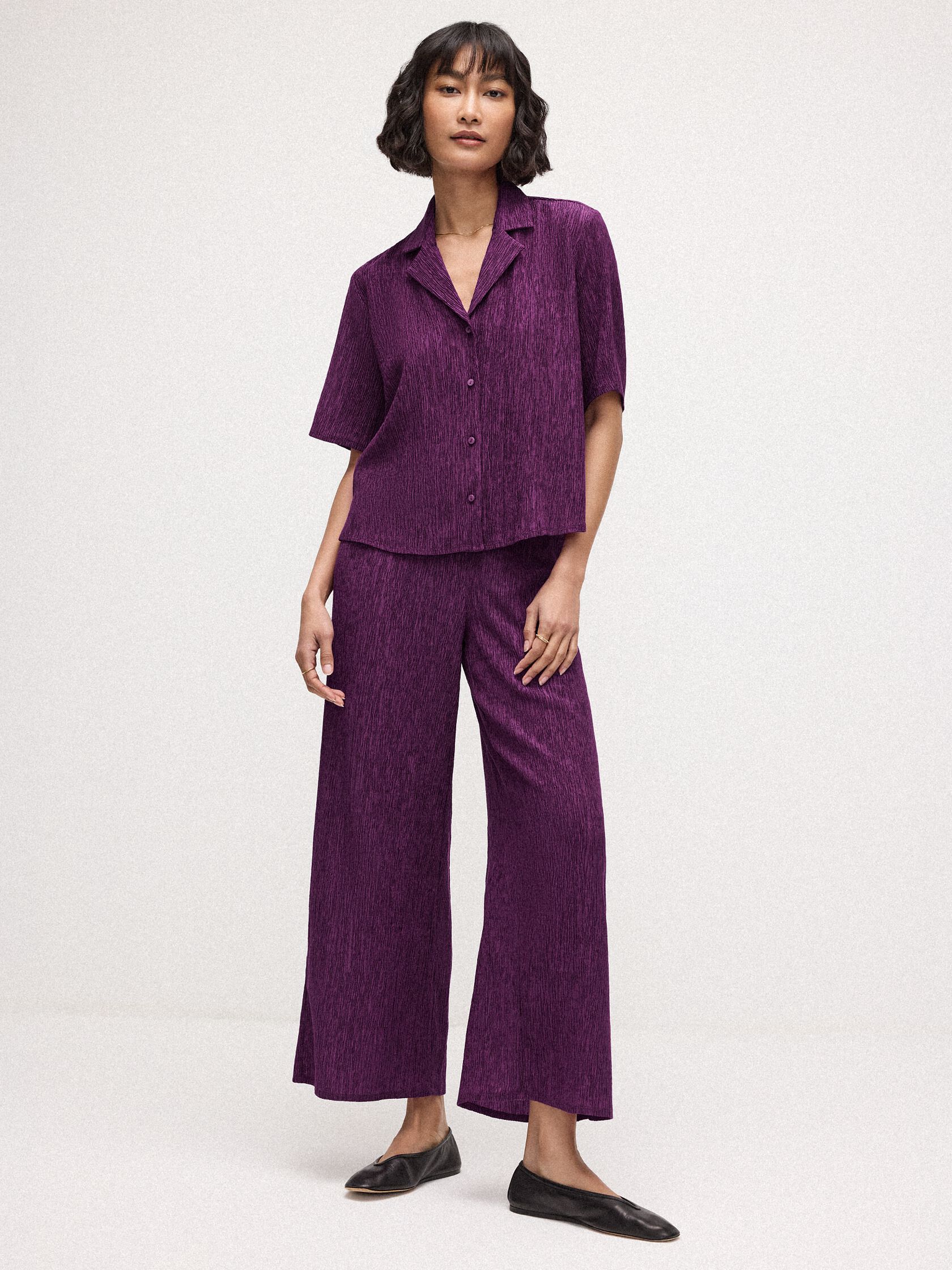 Woven Pliss&eacute; Wide-Leg Pant