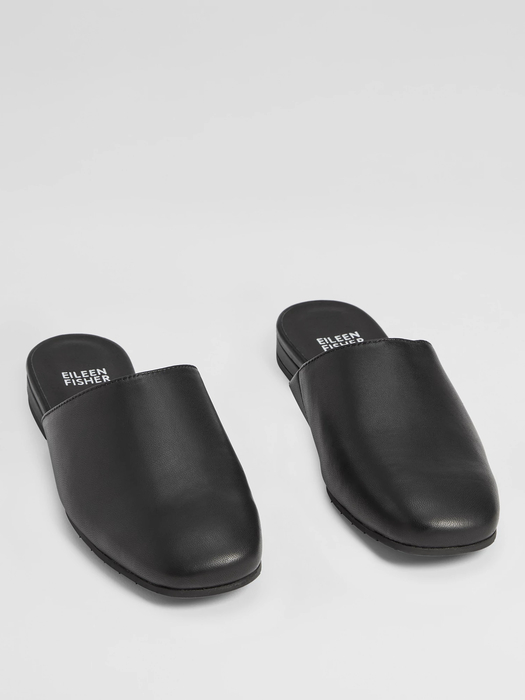 Scan Nappa Leather Mule | EILEEN FISHER