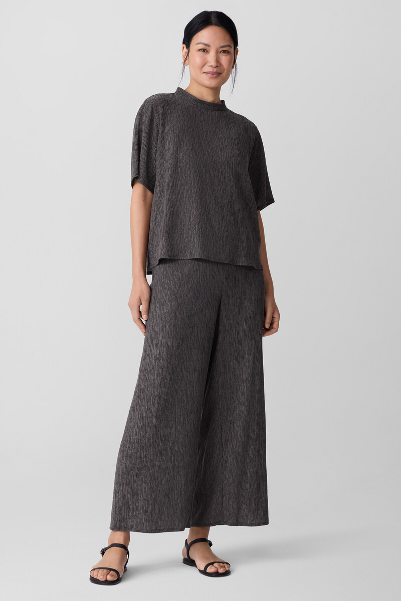 Woven Plissé Mock Neck Top Woven Plissé Mock Neck Top