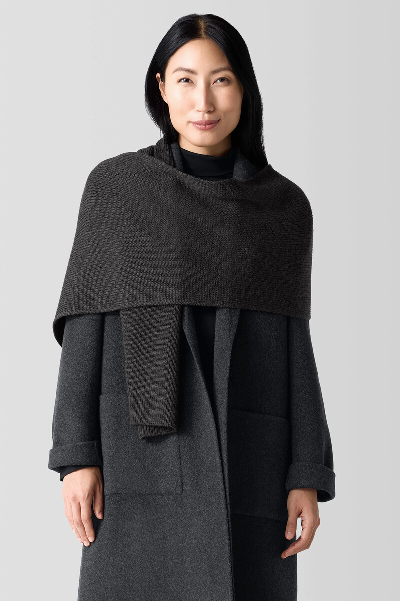 Merino Scarf in Regenerative Wool Merino Scarf in Regenerative Wool