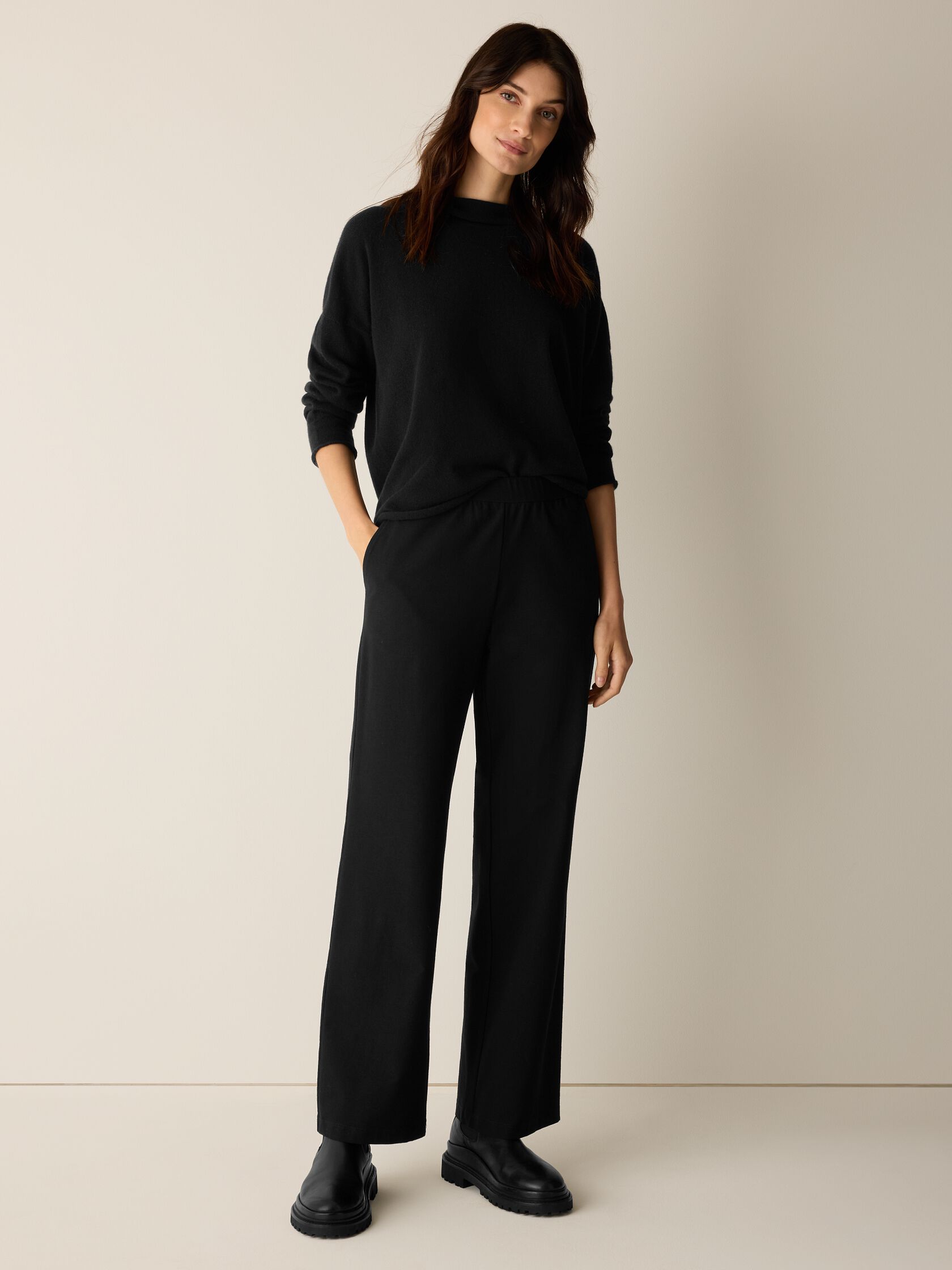 Washable Stretch Crepe Straight Pant