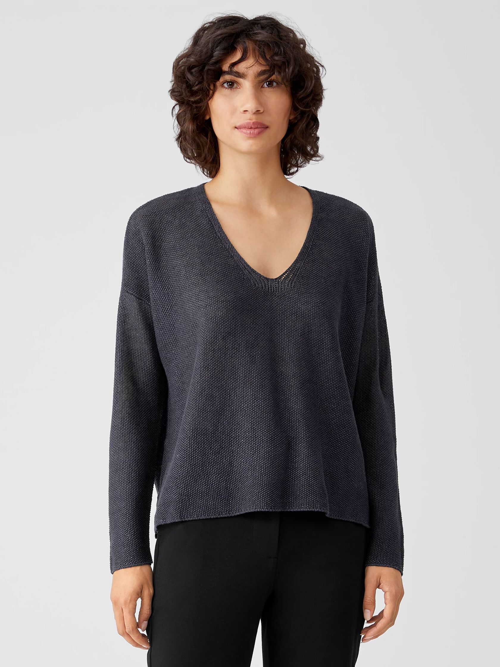 Organic Linen Delave V-Neck Top