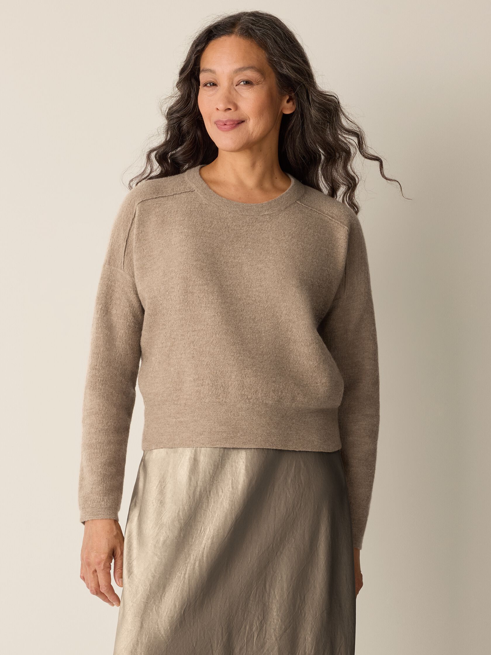 Fine Felted Wool Crew Neck Short Top in Regenerative Wool