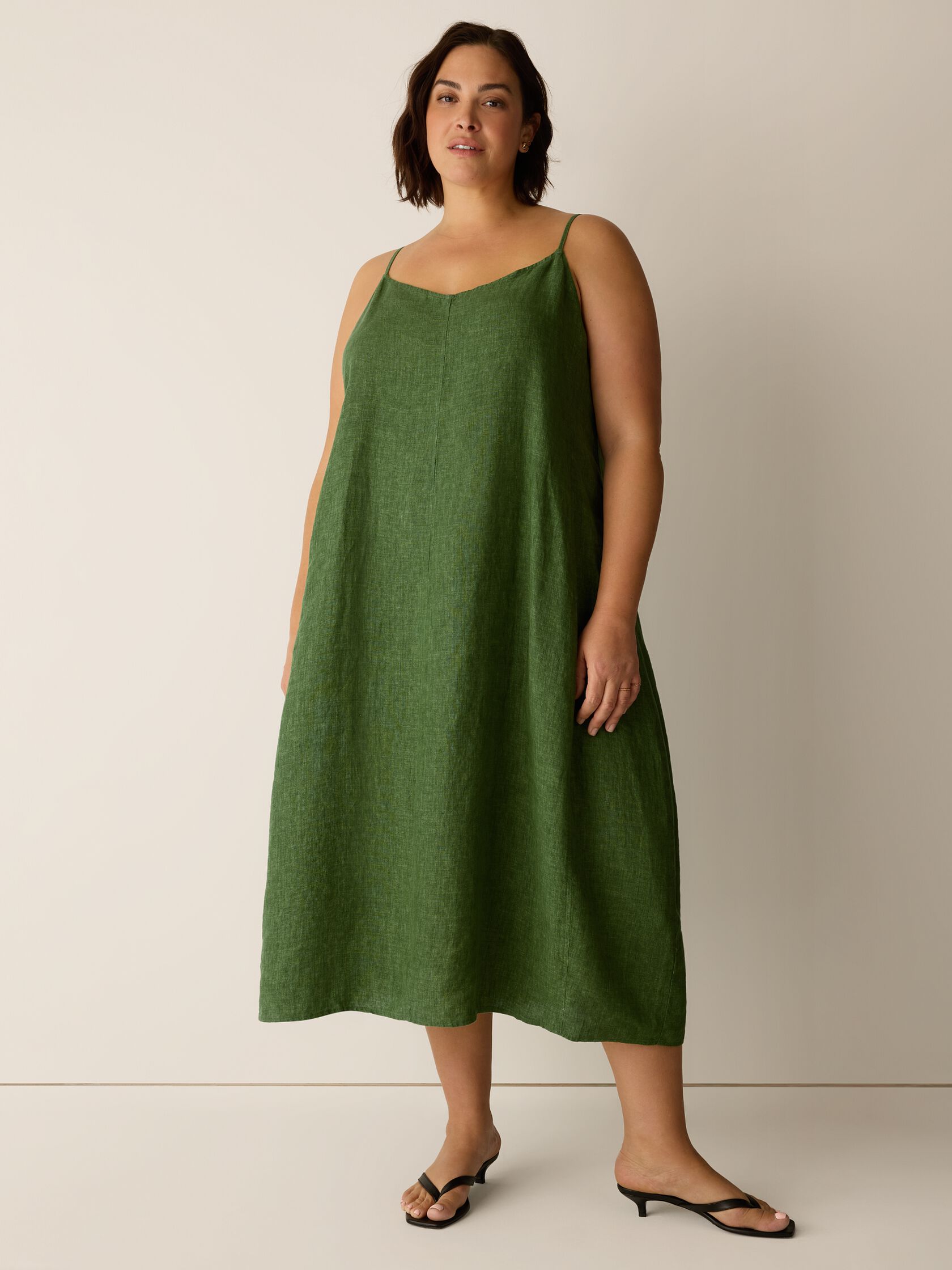 Washed Organic Linen D&eacute;lav&eacute; Lantern Dress