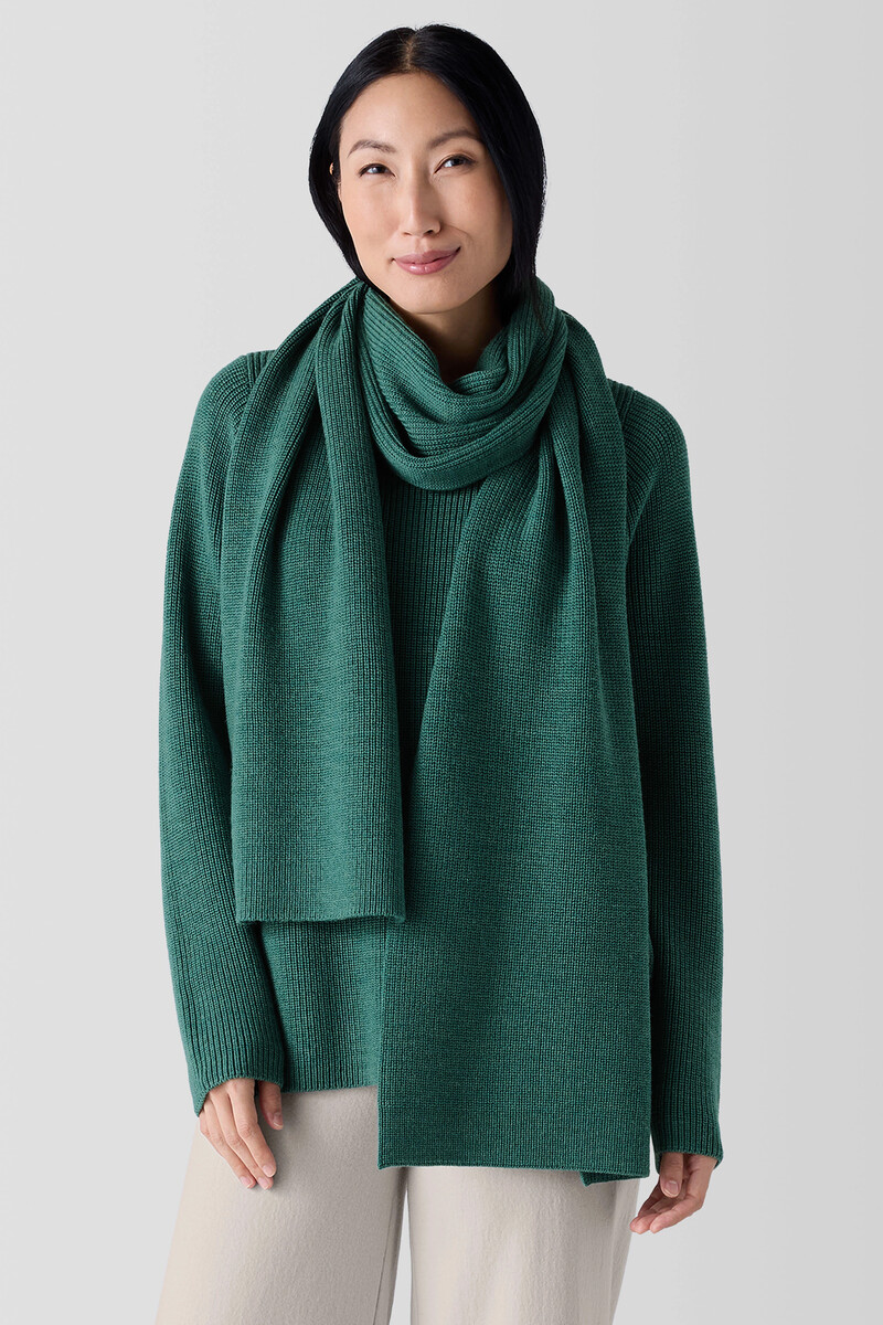 Merino Scarf in Regenerative Wool Merino Scarf in Regenerative Wool