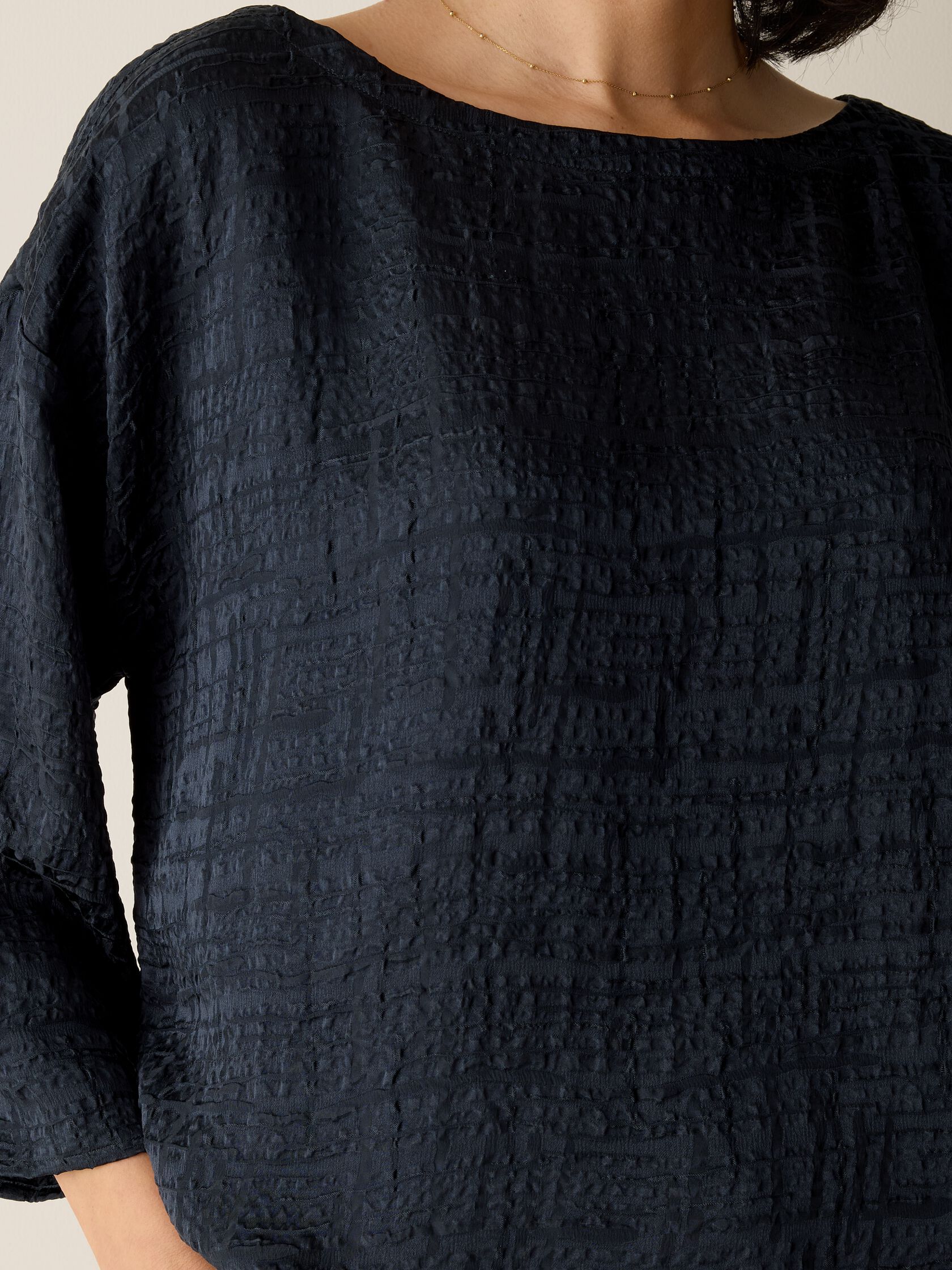 Dimensional Silk Jacquard Box-Top