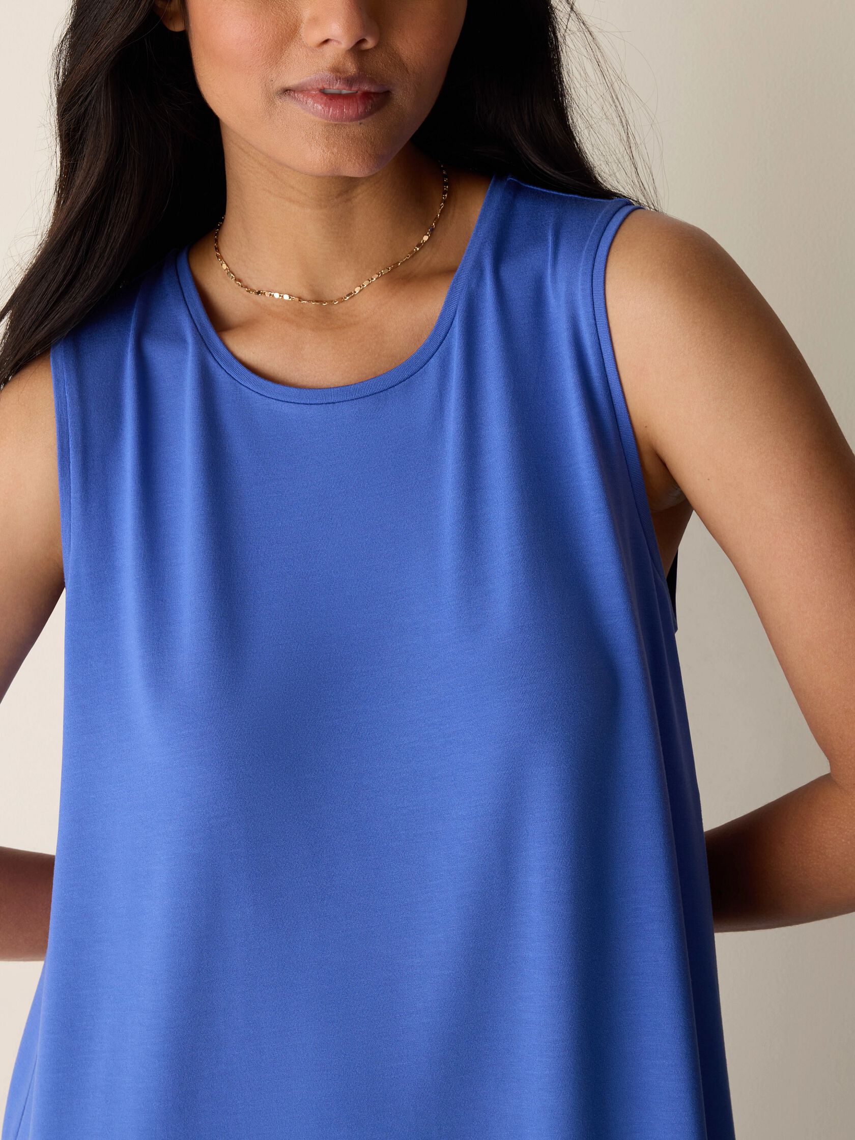 Stretch Jersey Knit Round Neck Dress