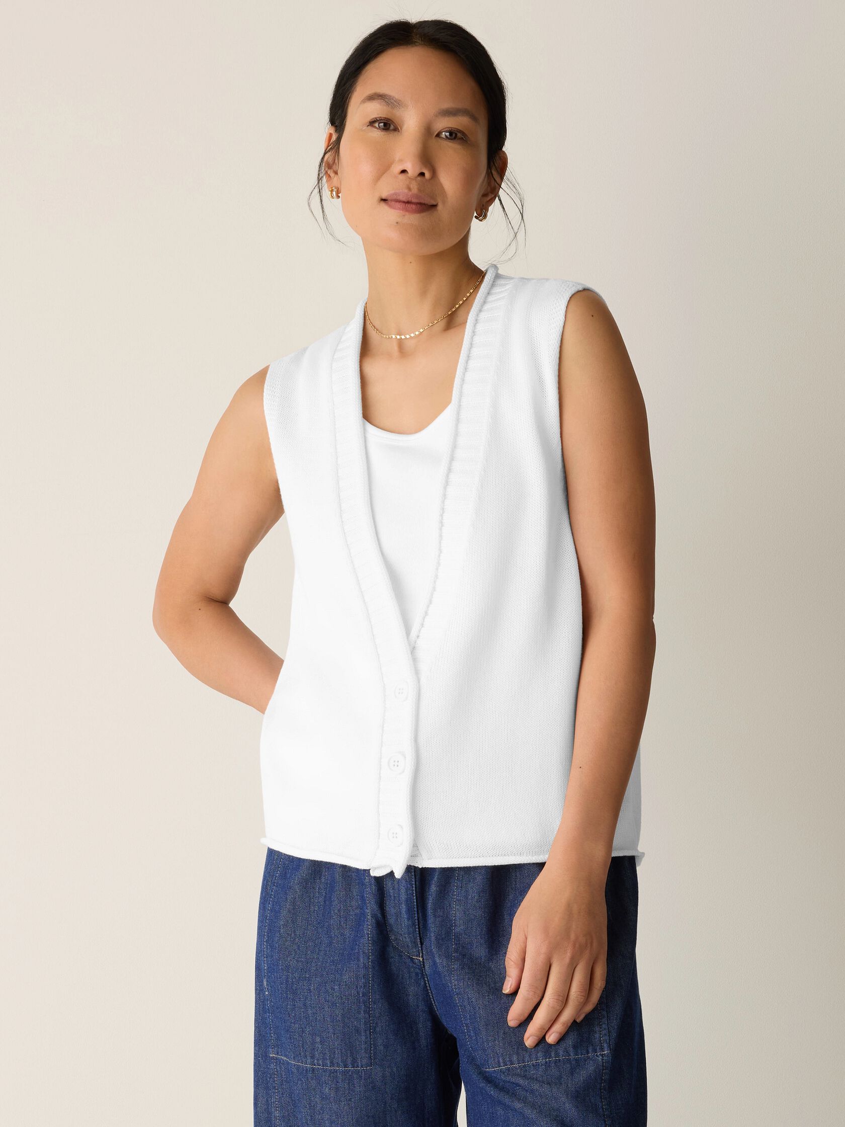 Peruvian Cotton Blend V-Neck Vest