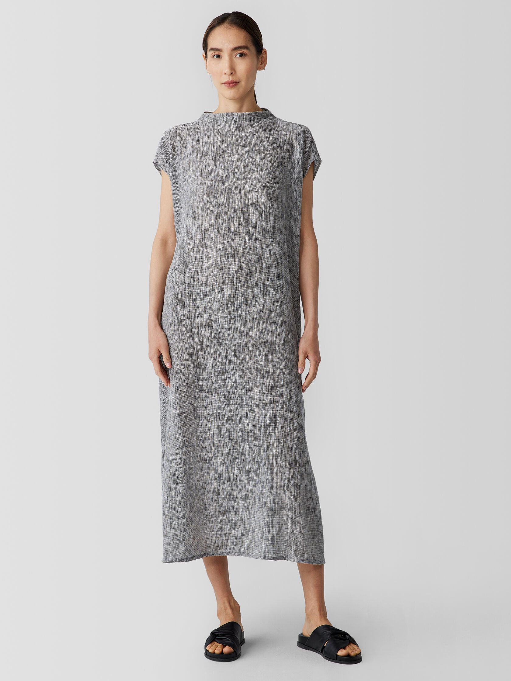 Woven Plissé Funnel Neck Dress