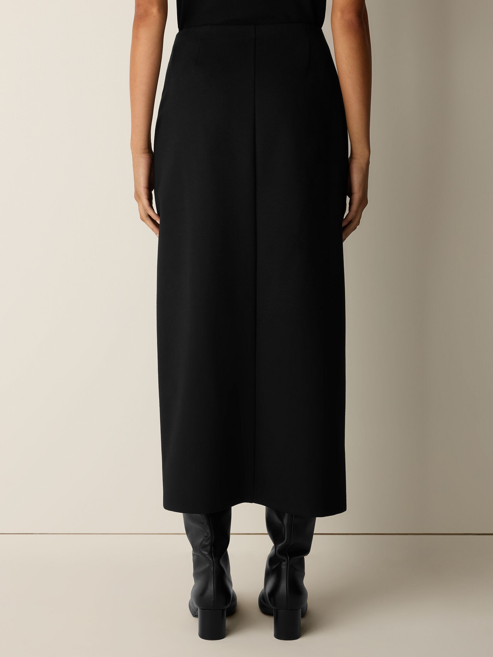 Washable Flex Ponte Straight Skirt