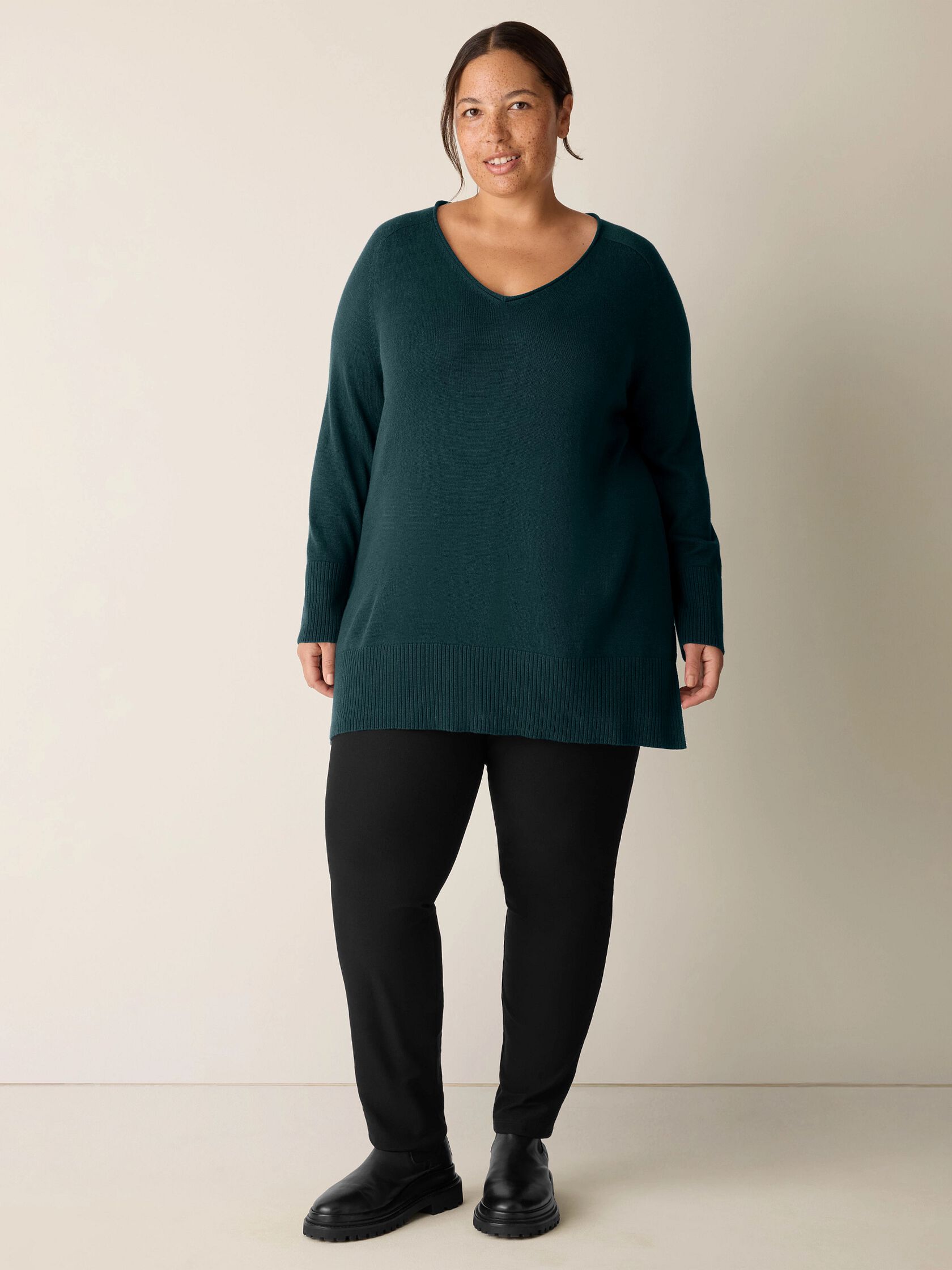 Peruvian Cotton Blend V-Neck Top