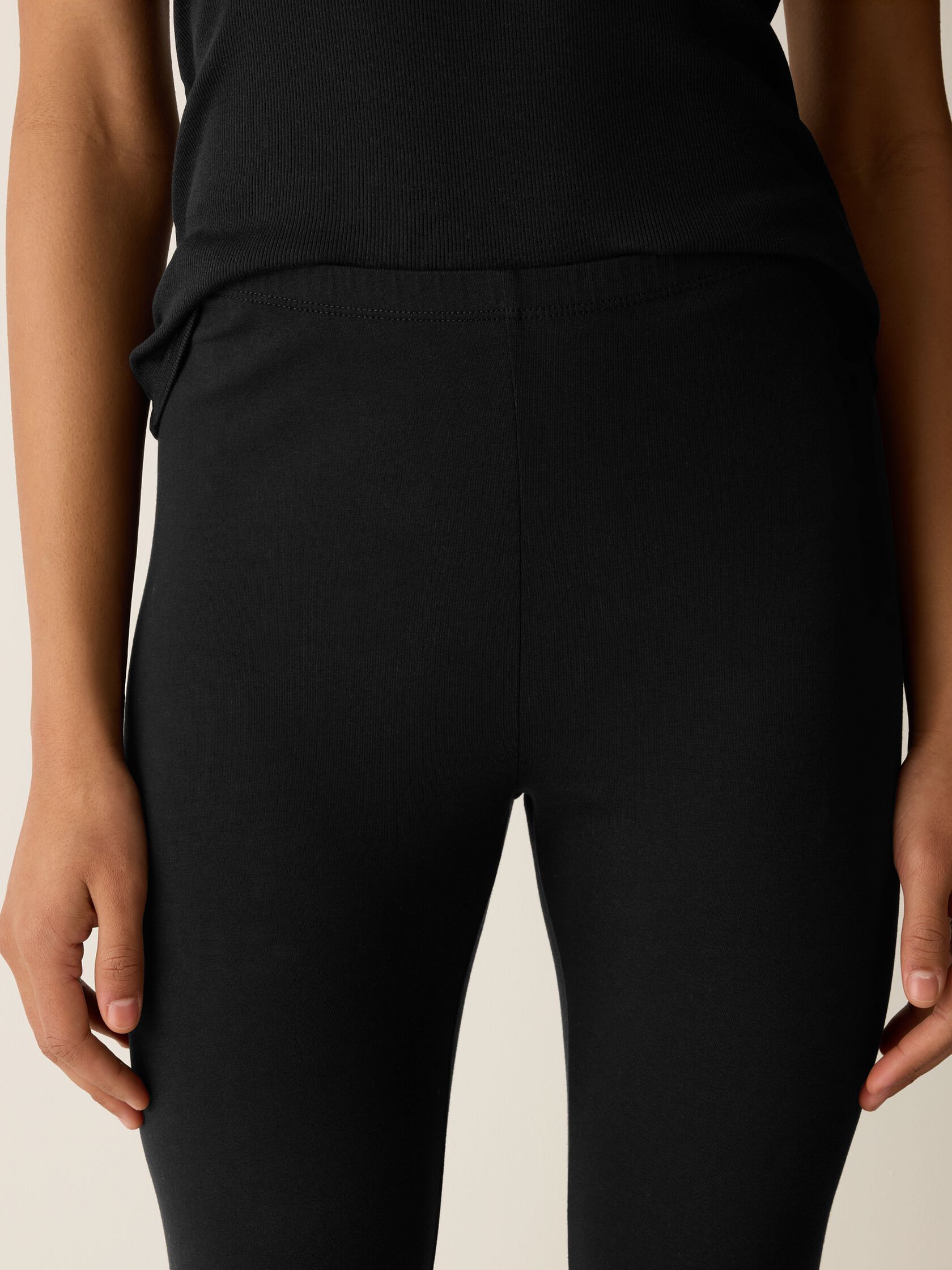Pima Cotton Stretch Jersey Capri Leggings
