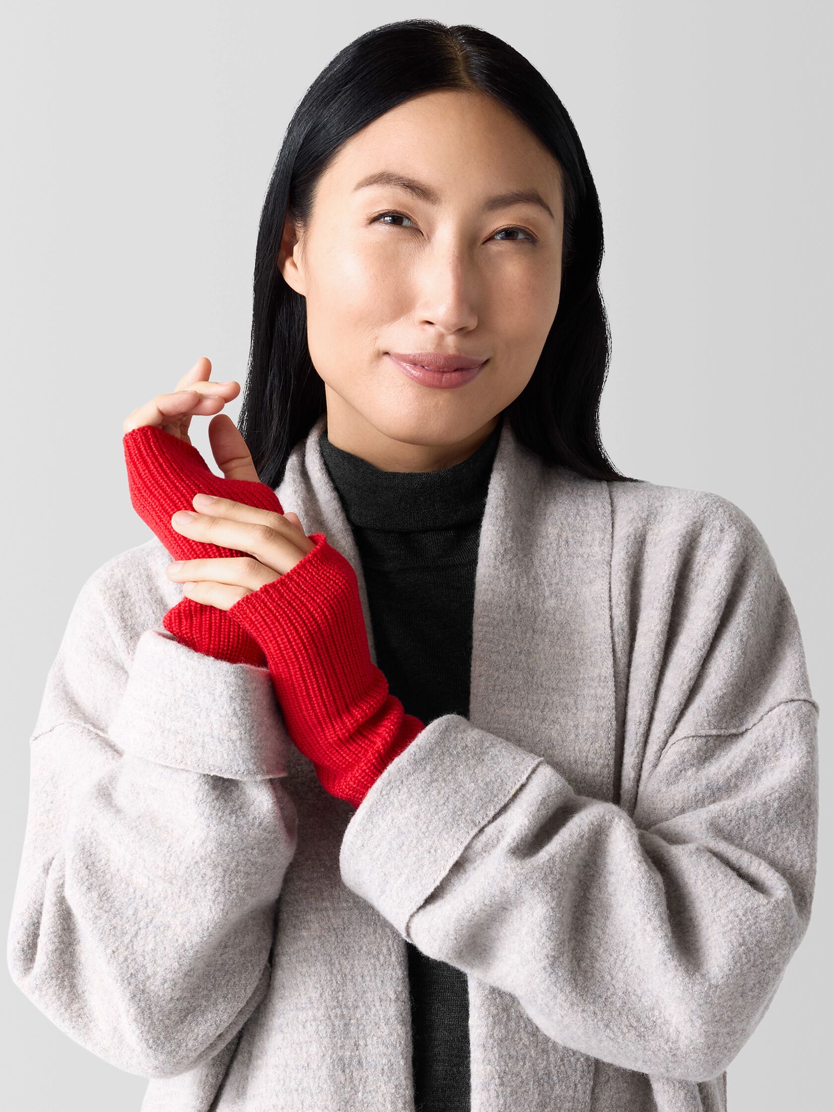 Merino Glovelettes in Regenerative Wool