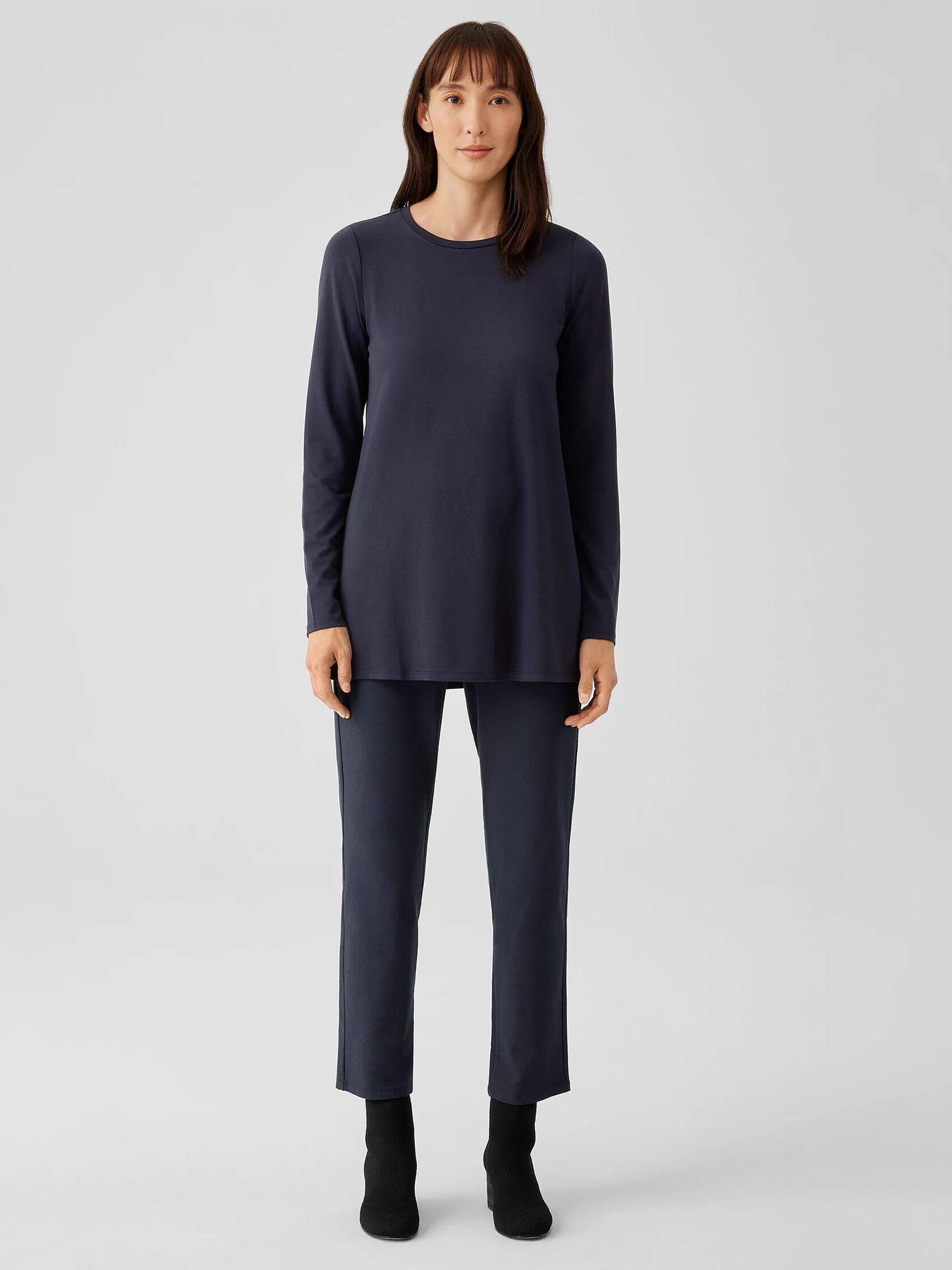 Stretch Jersey Knit Crew Neck Long Top