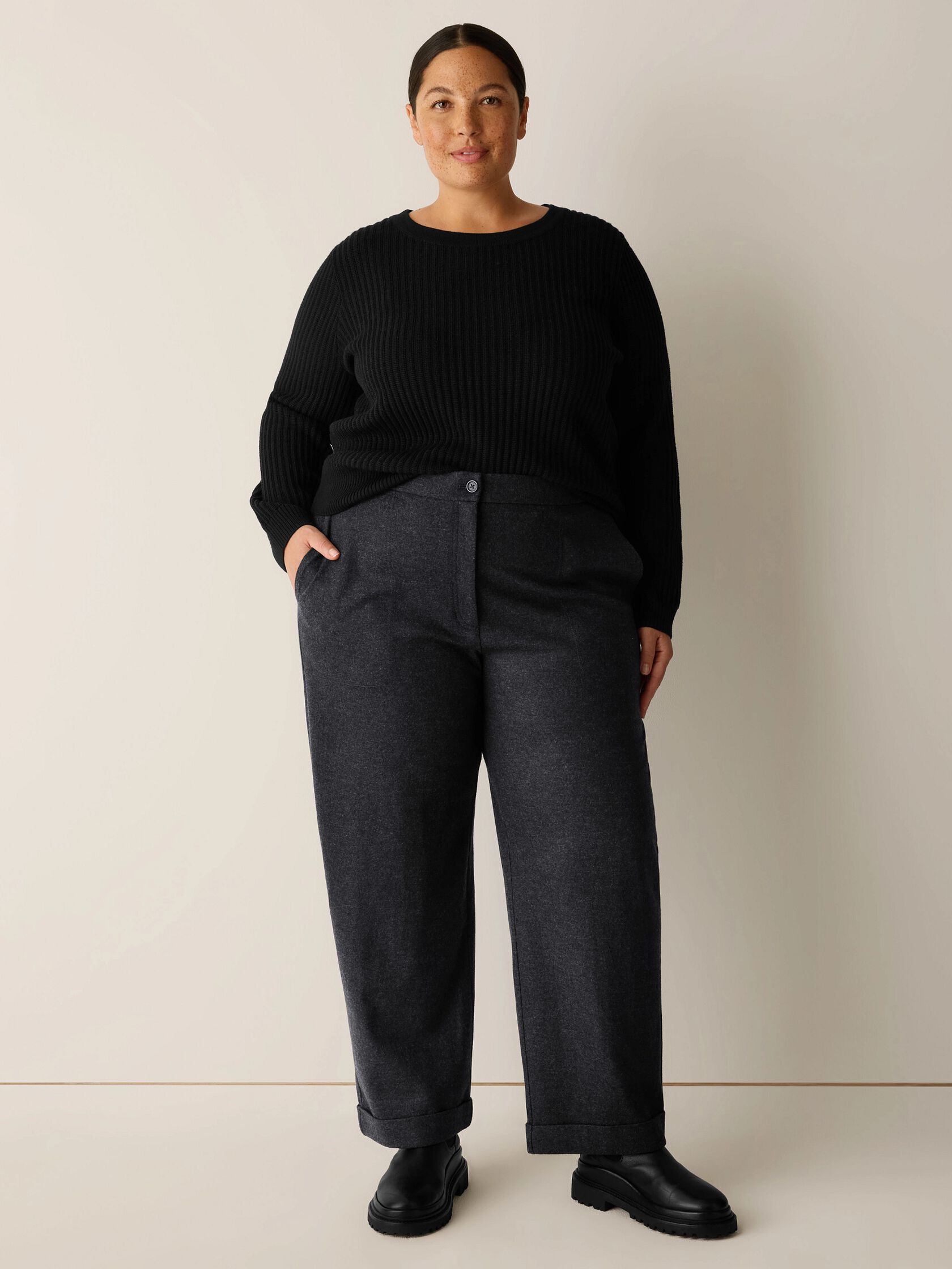 M&eacute;lange Felted Wool Jersey Straight Cuffed Pant in Regenerative Wool