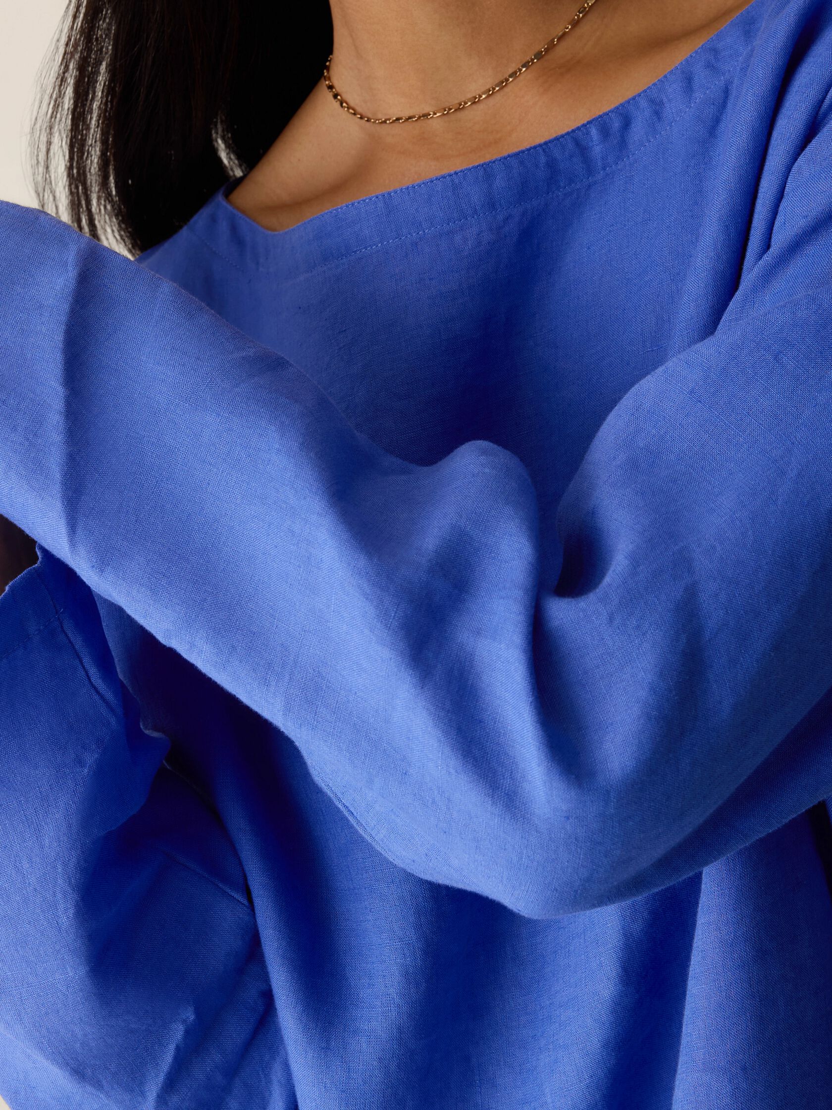 Organic Handkerchief Linen Bateau Neck Box-Top