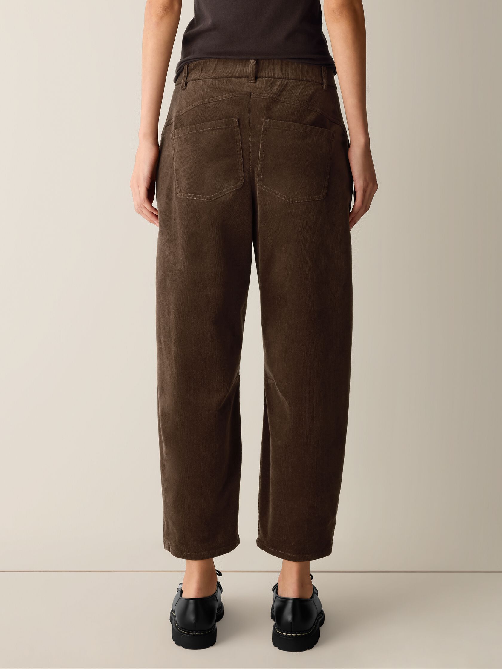 Organic Cotton Stretch Corduroy Arch Pant