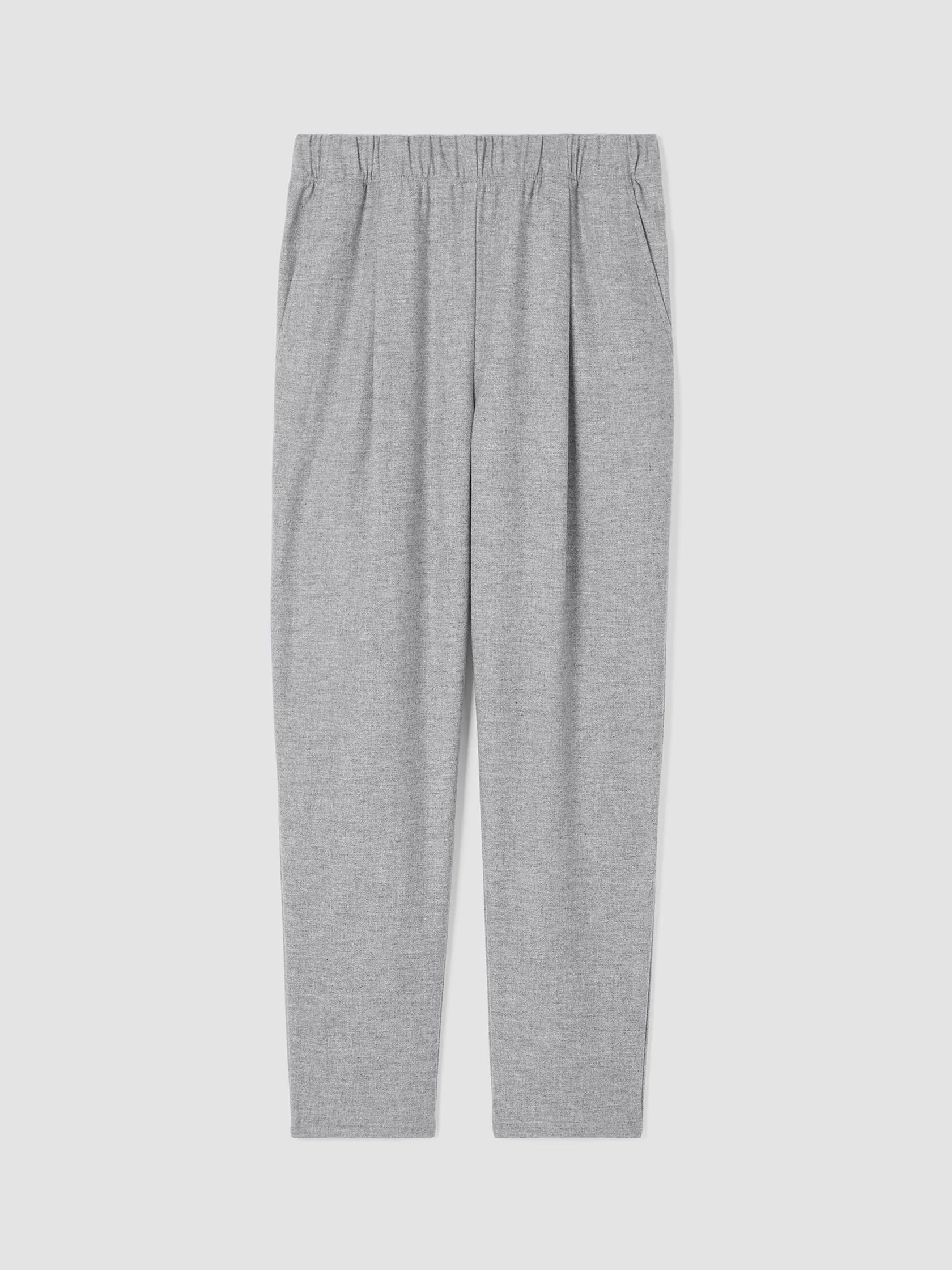 Soft Wool Flannel Pleated Tapered Pant