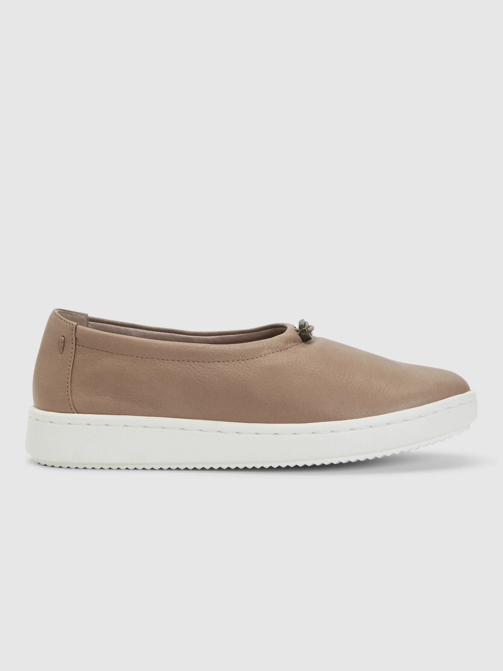 Sydney Washed Leather Sneaker