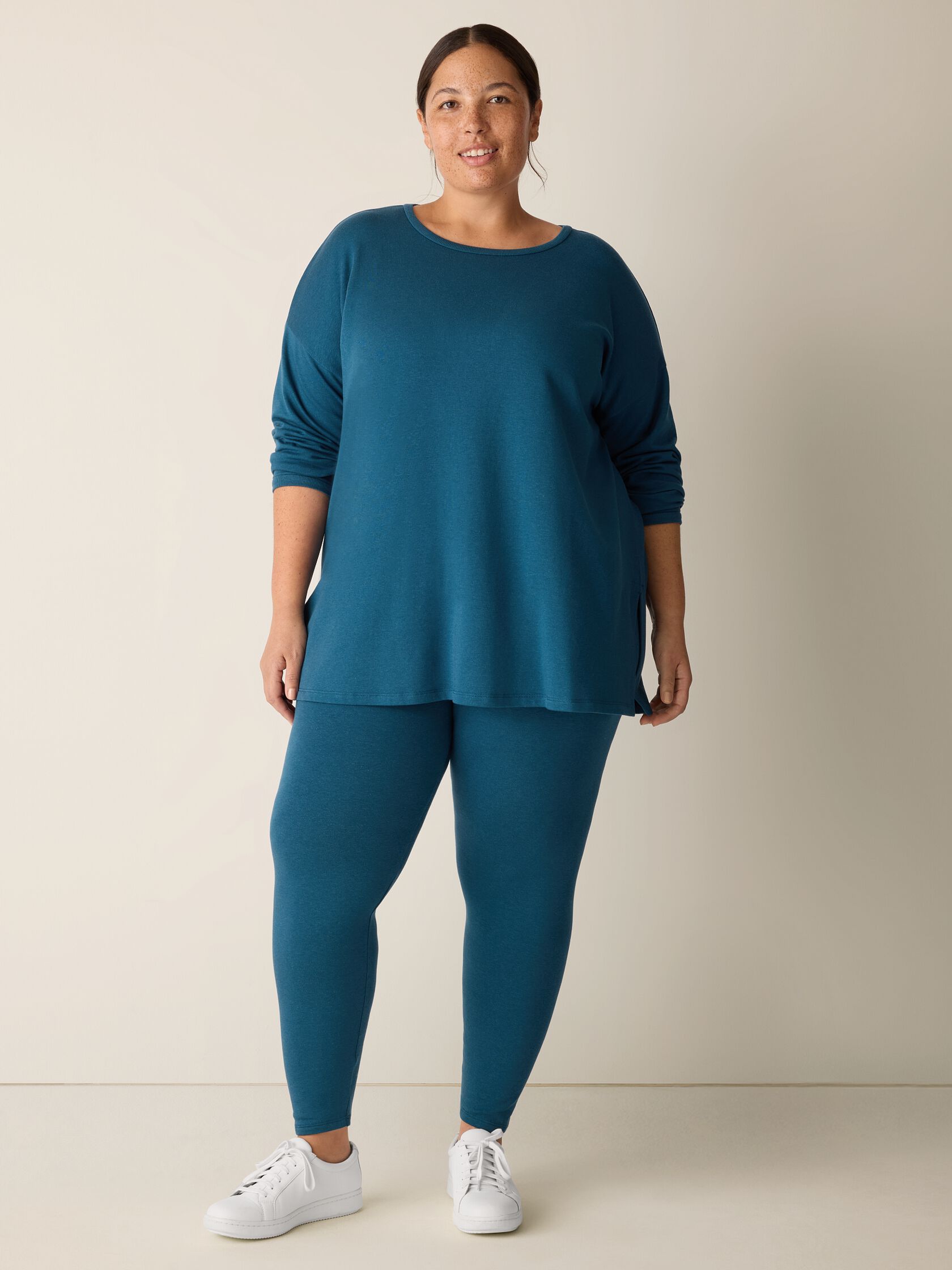 Cozy Brushed Terry Hug Long Box-Top