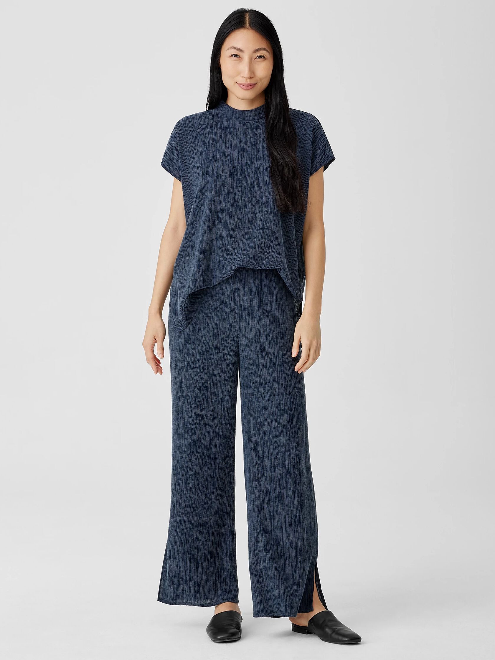 Woven Plissé Wide-Leg Pant