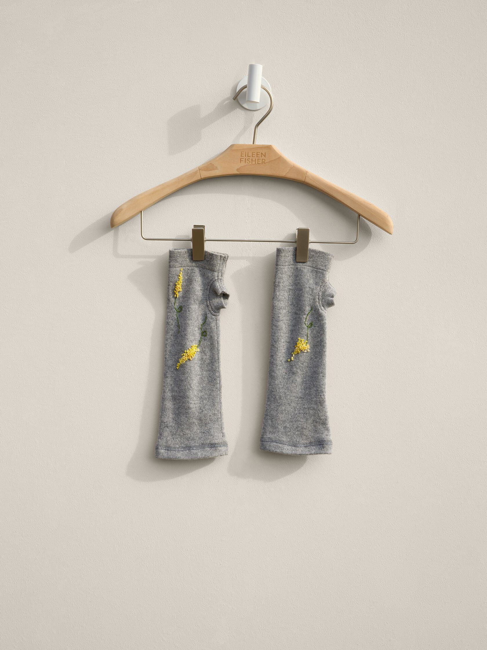 Renew x Atelier Telluride Glovelette