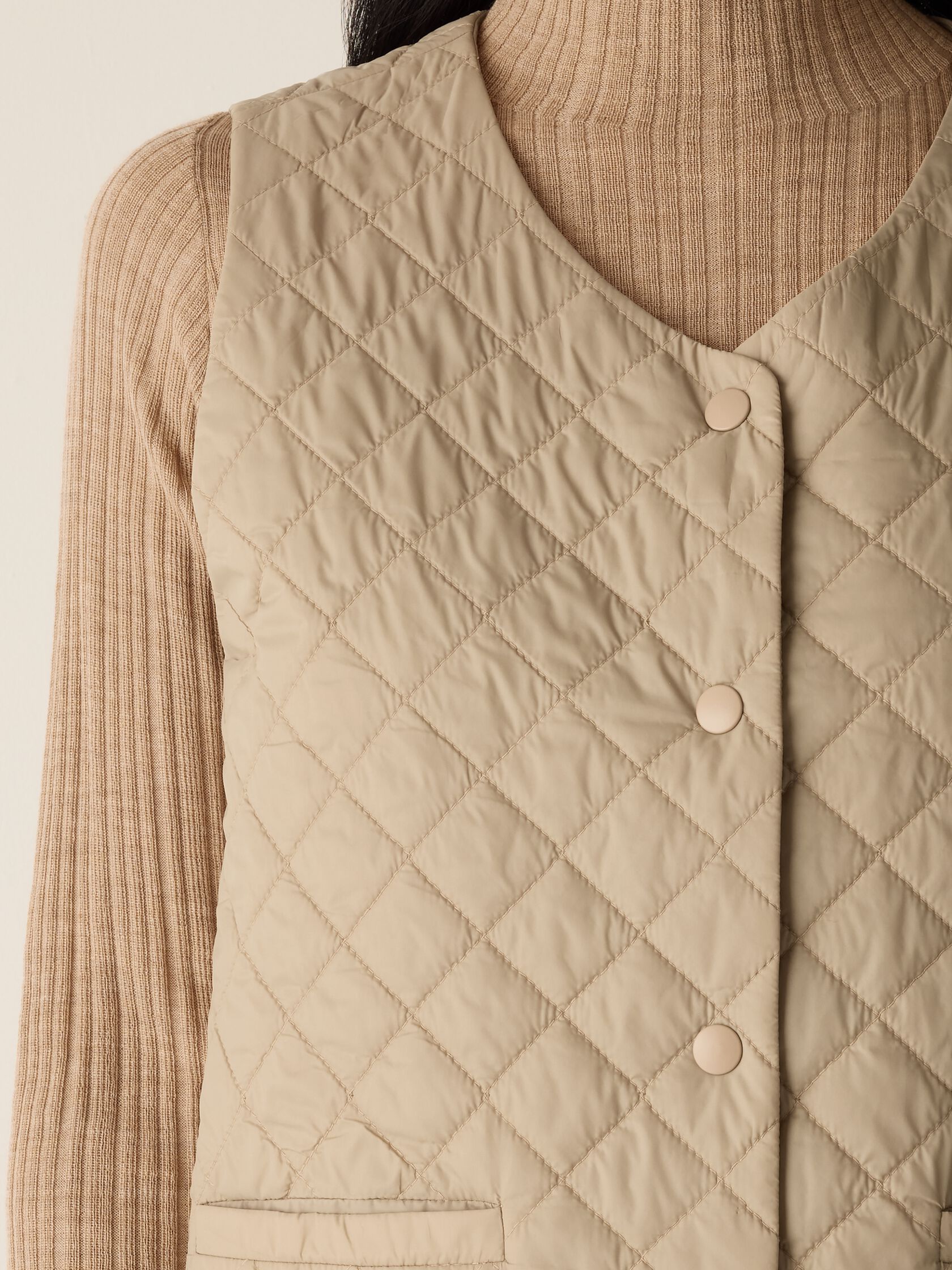 Eggshell Recycled Nylon Quilted V-Neck Vest