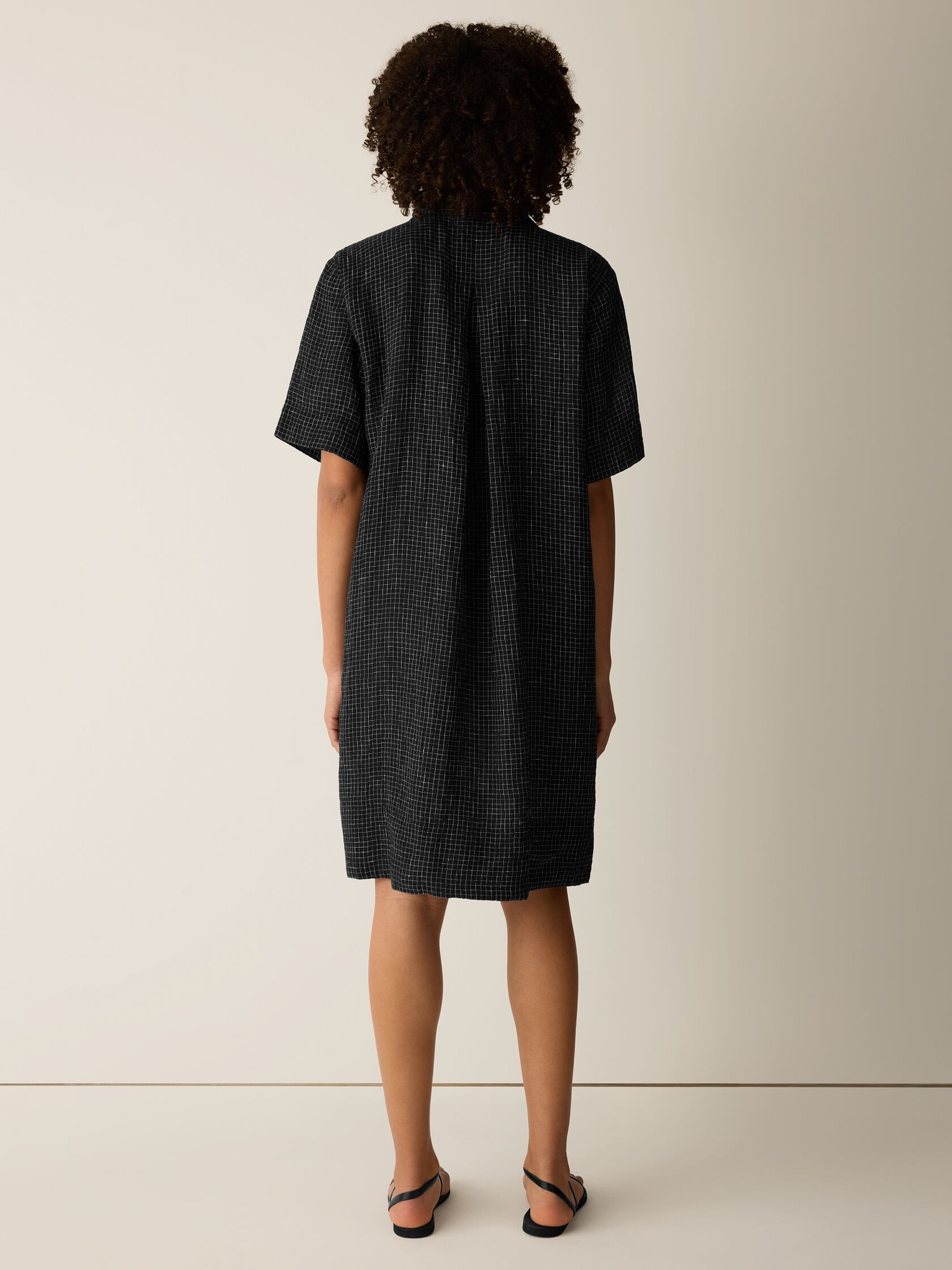 Puckered Organic Linen Grid Classic Collar Dress
