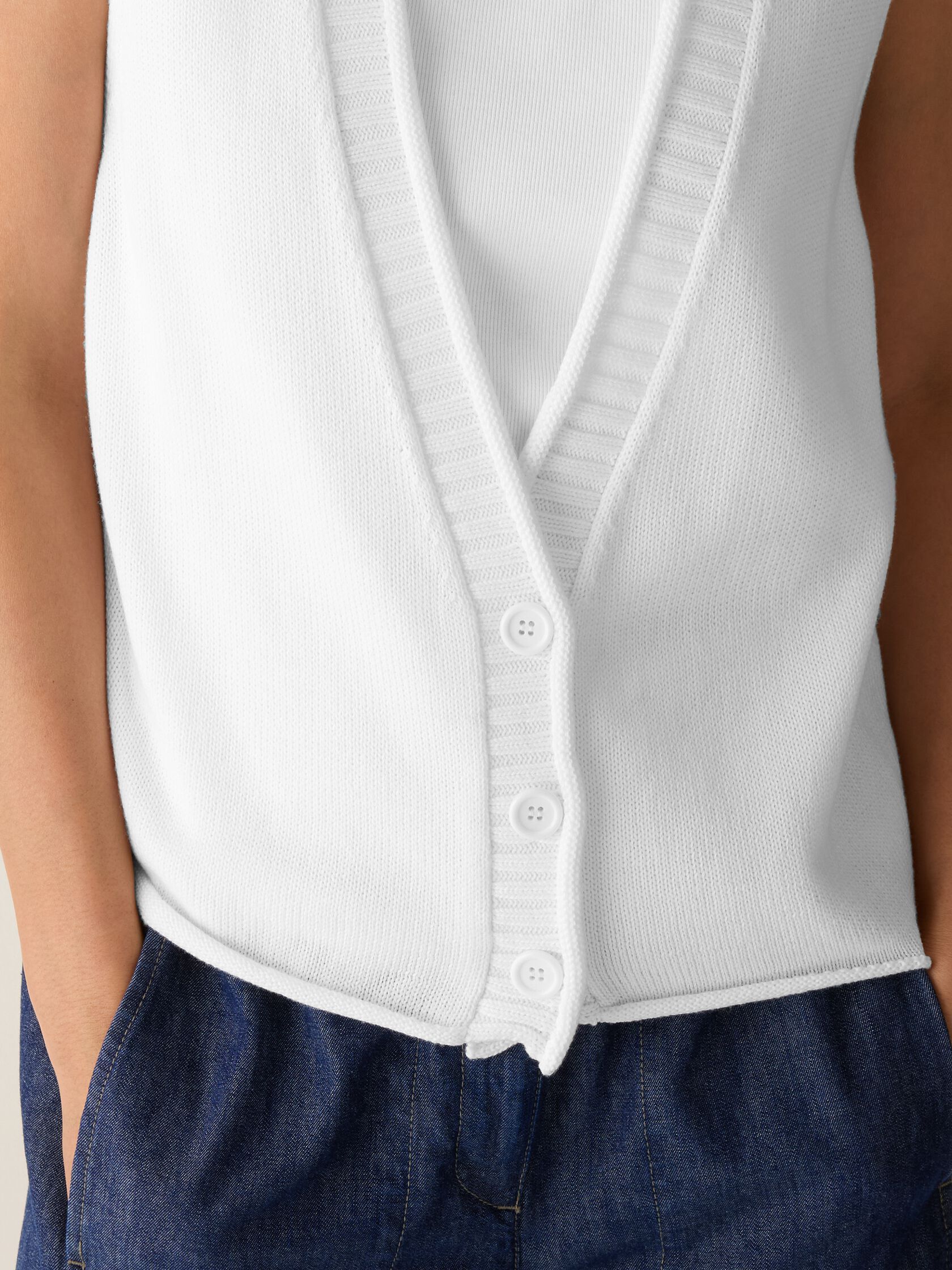 Peruvian Cotton Blend V-Neck Vest