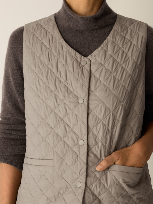 Eggshell Recycled Nylon Quilted V-Neck Vest