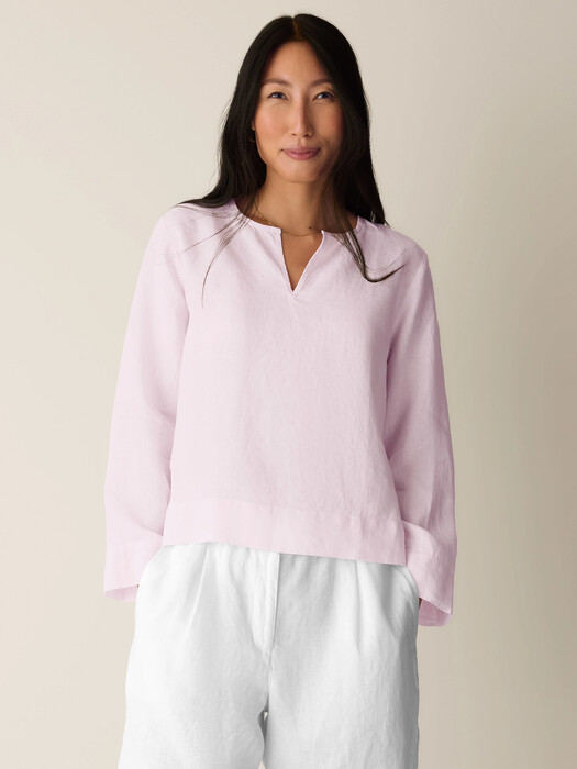 Round Split Neck Organic Handkerchief Linen Split Neck Top | EILEEN FISHER