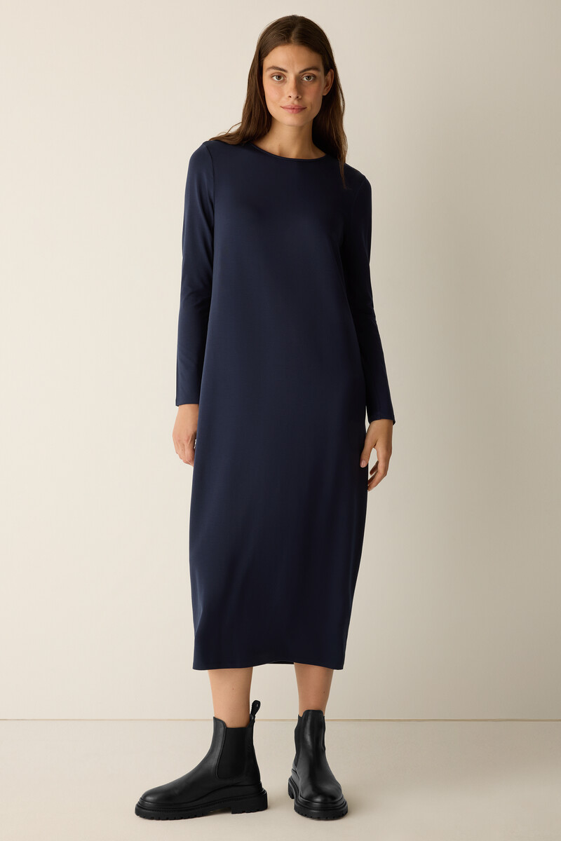Stretch Jersey Knit Oval Dress Stretch Jersey Knit Oval Dress