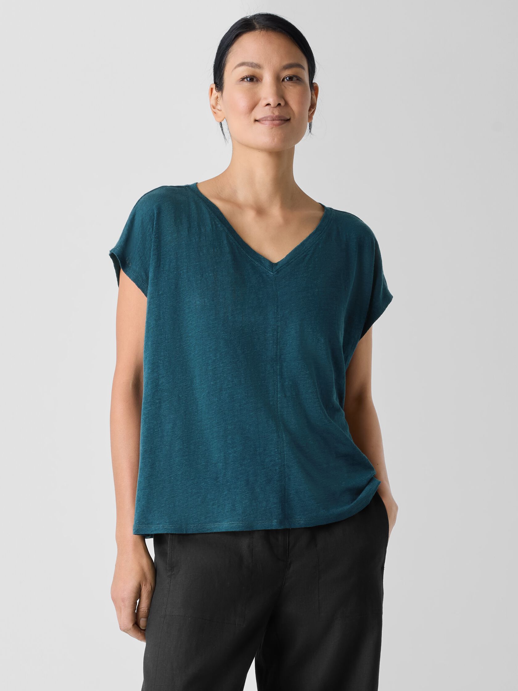 Organic Linen Jersey V-Neck Tee