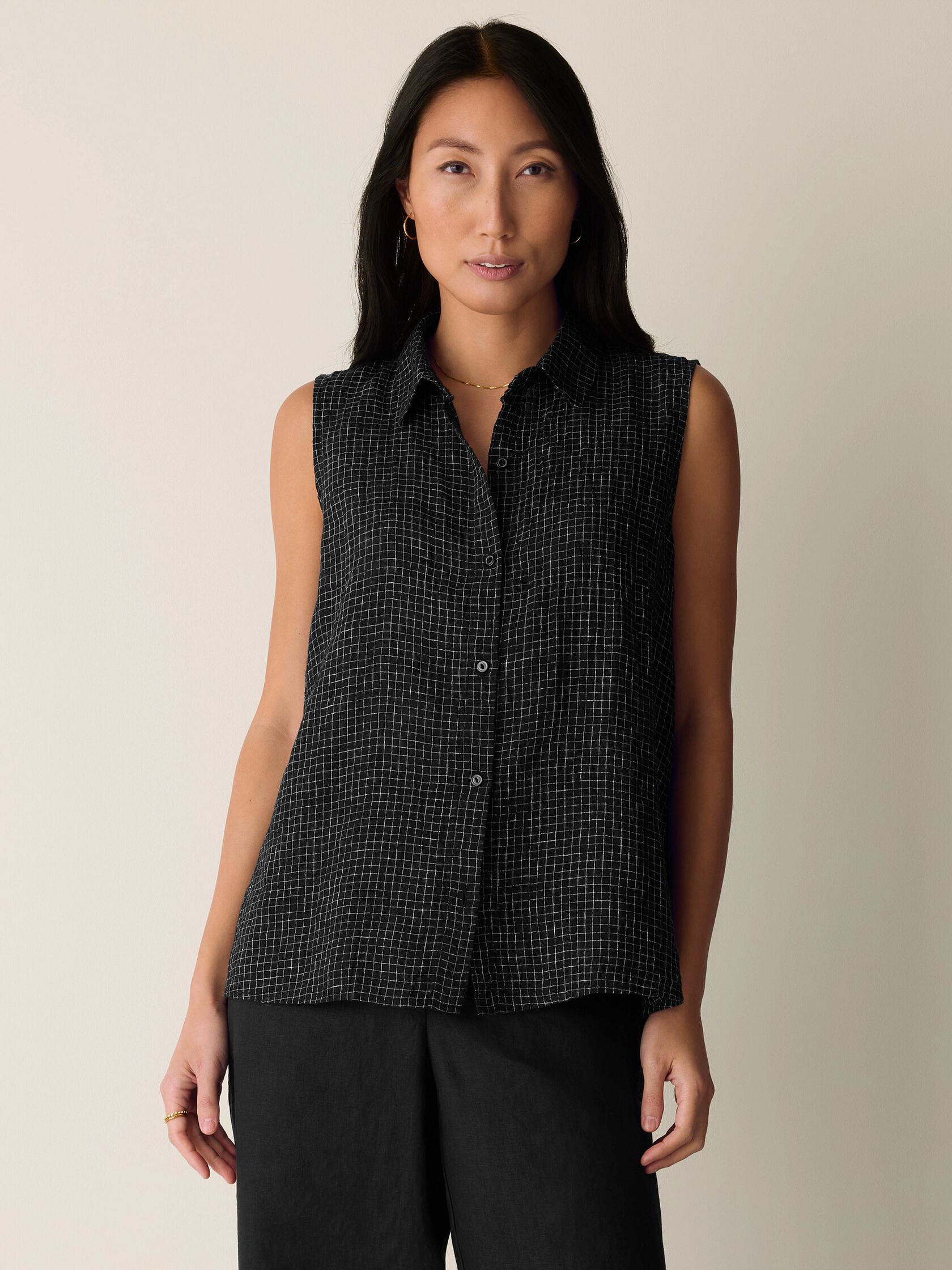 Puckered Organic Linen Grid Sleeveless Shirt