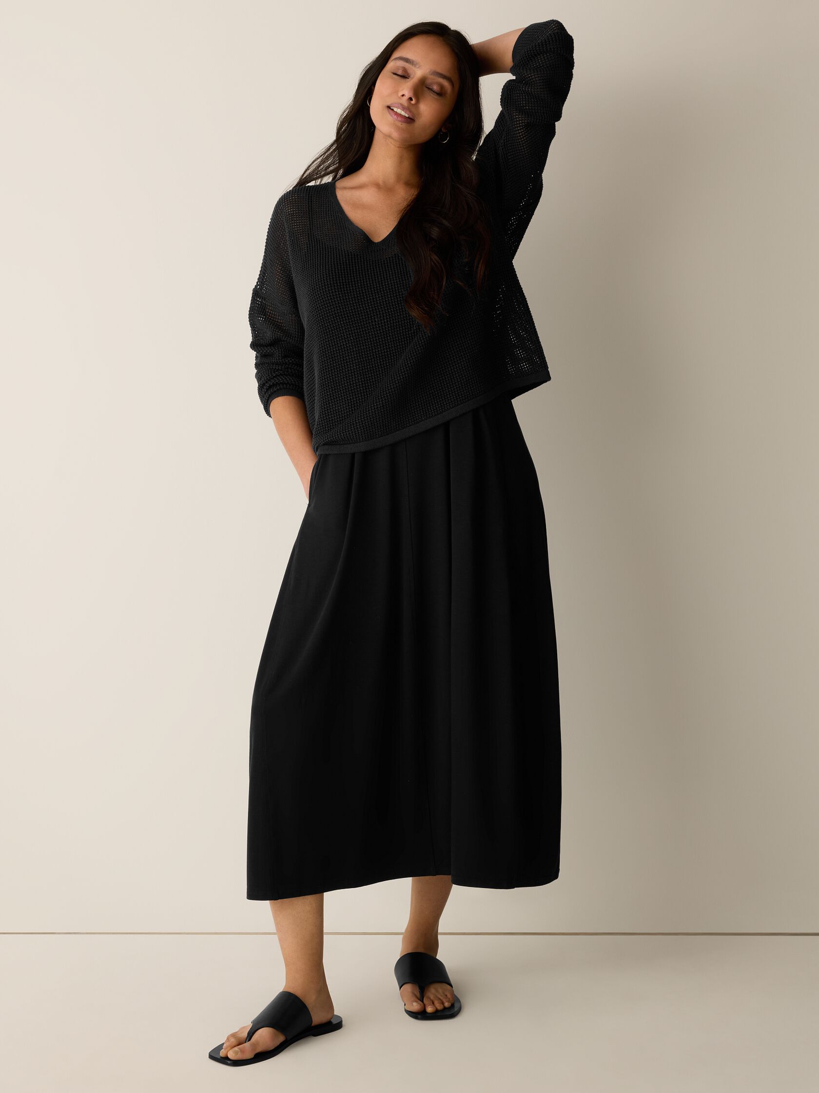 Organic Linen Cotton V-Neck Box-Top