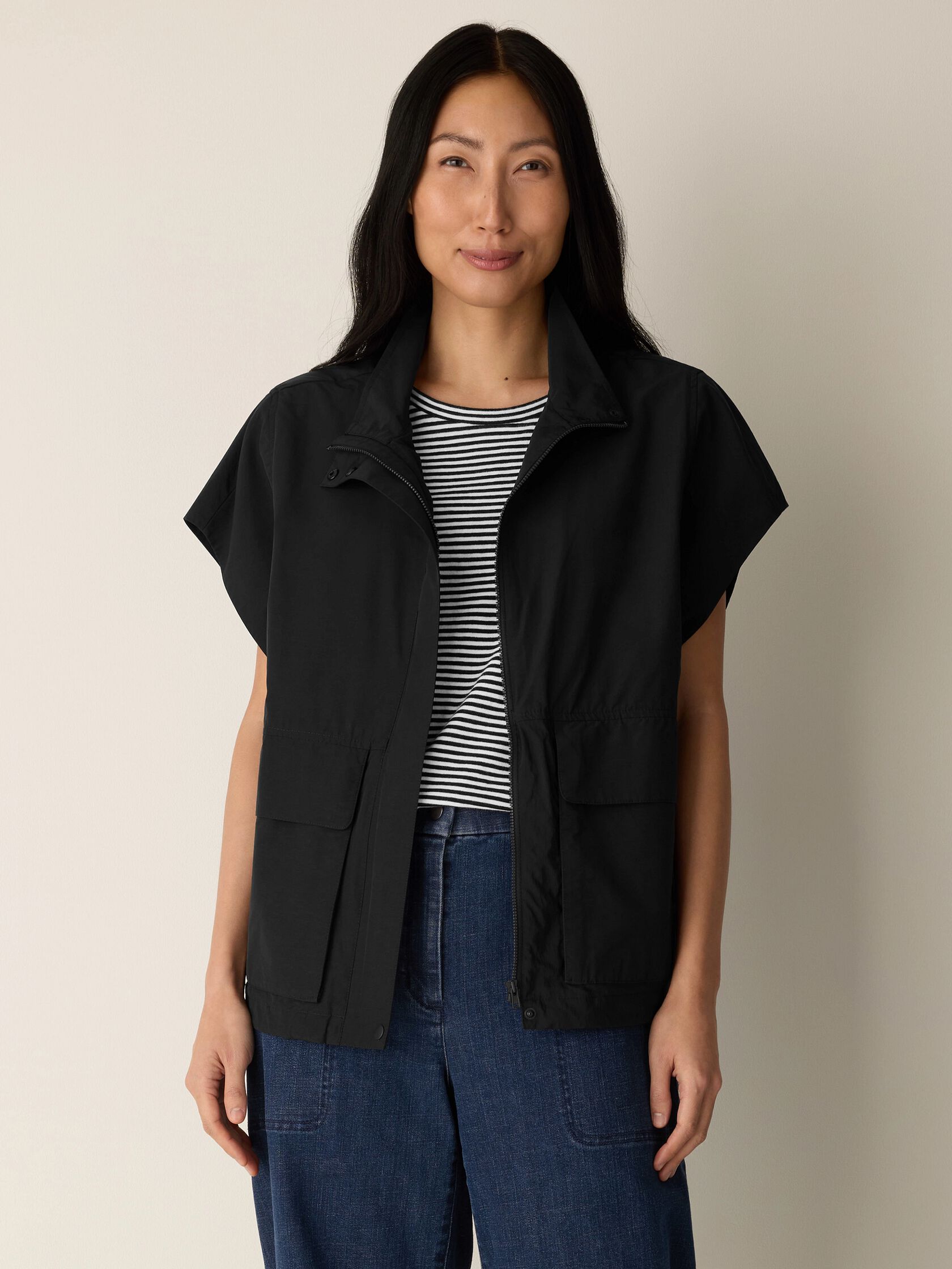 Light Cotton Nylon High Collar Vest