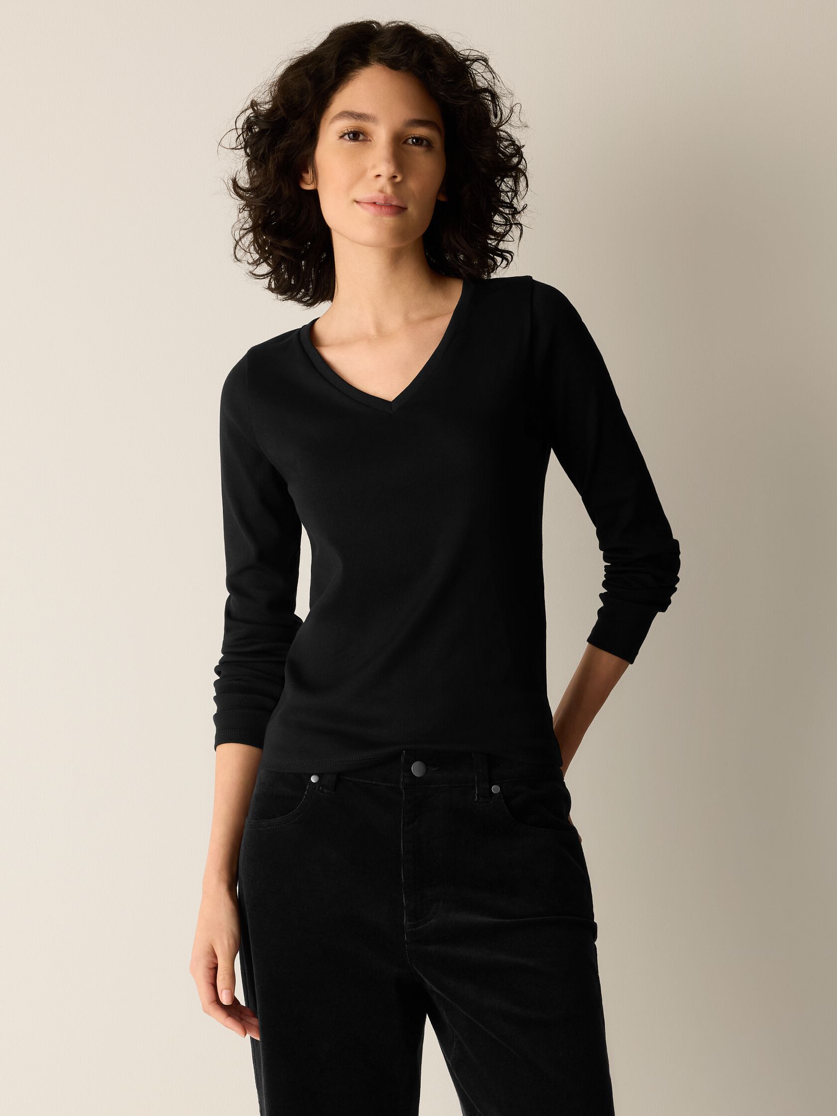 Organic Cotton Stretch Rib V-Neck Top