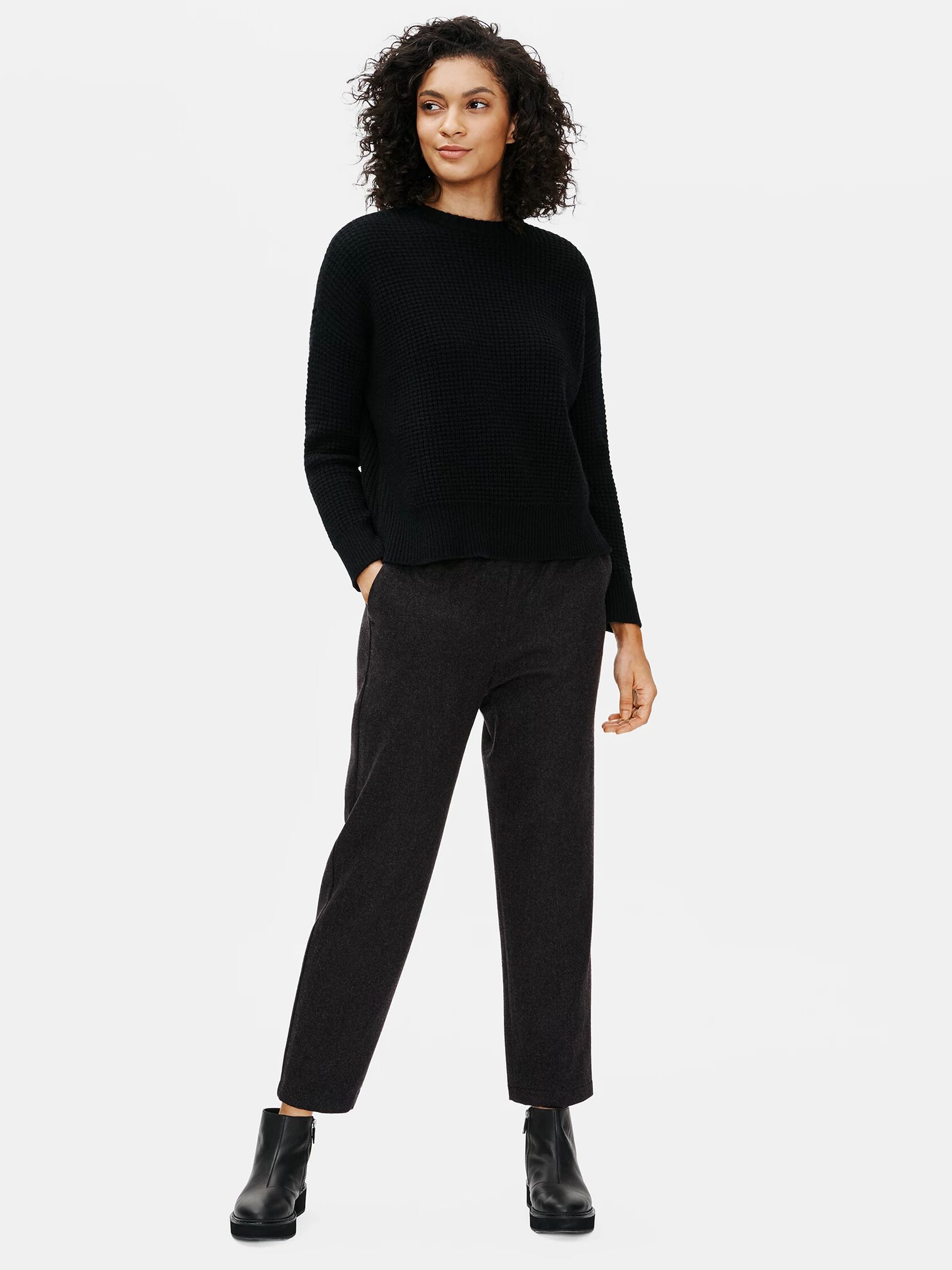 Soft Wool Flannel Tapered Ankle Pant