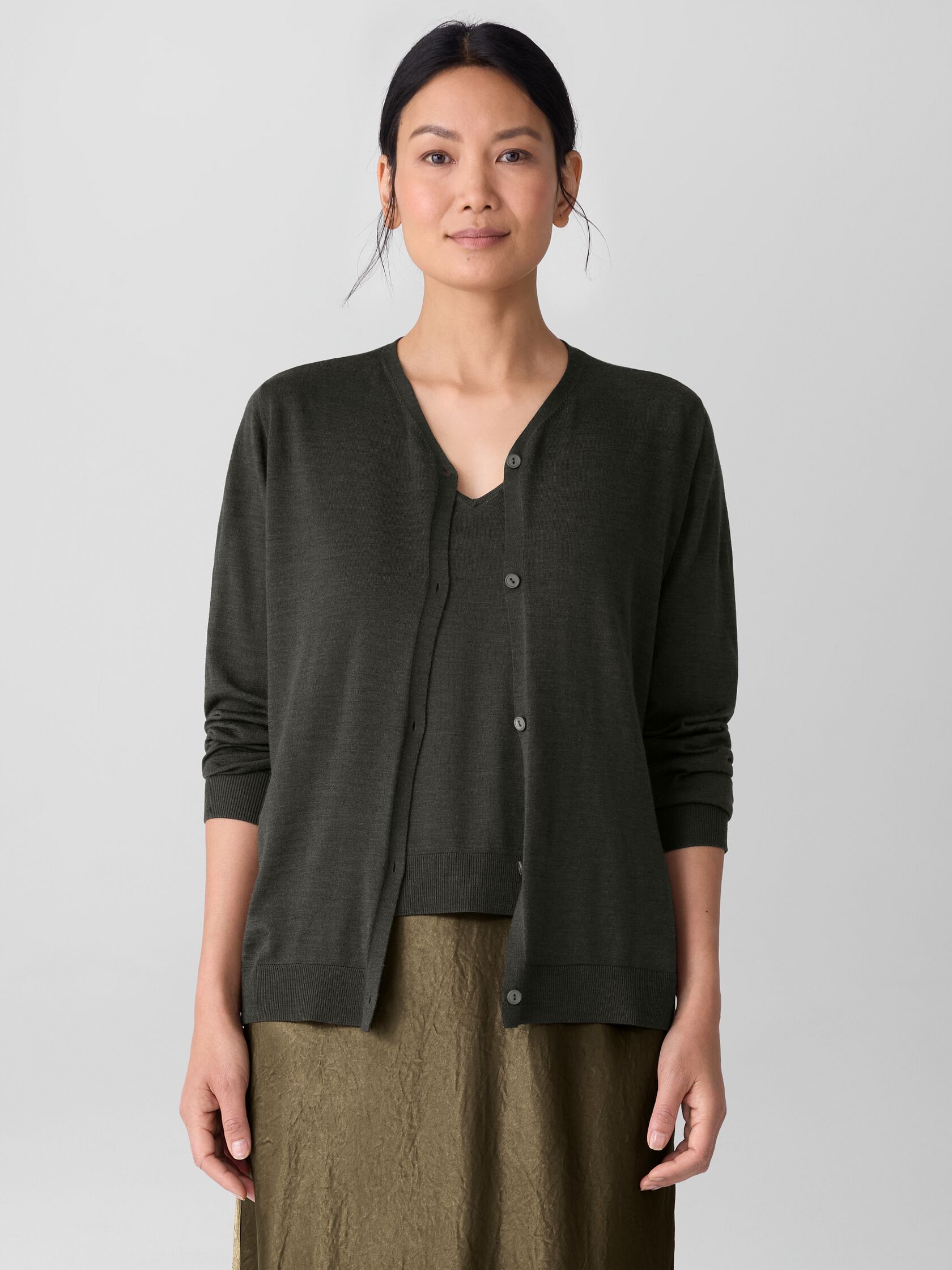 Superfine Merino Cardigan in Regenerative Wool