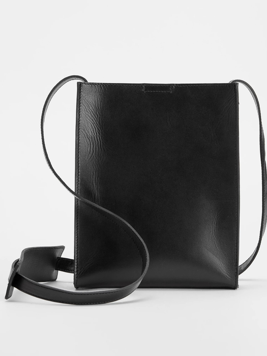 Sleek Italian Leather Crossbody Bag