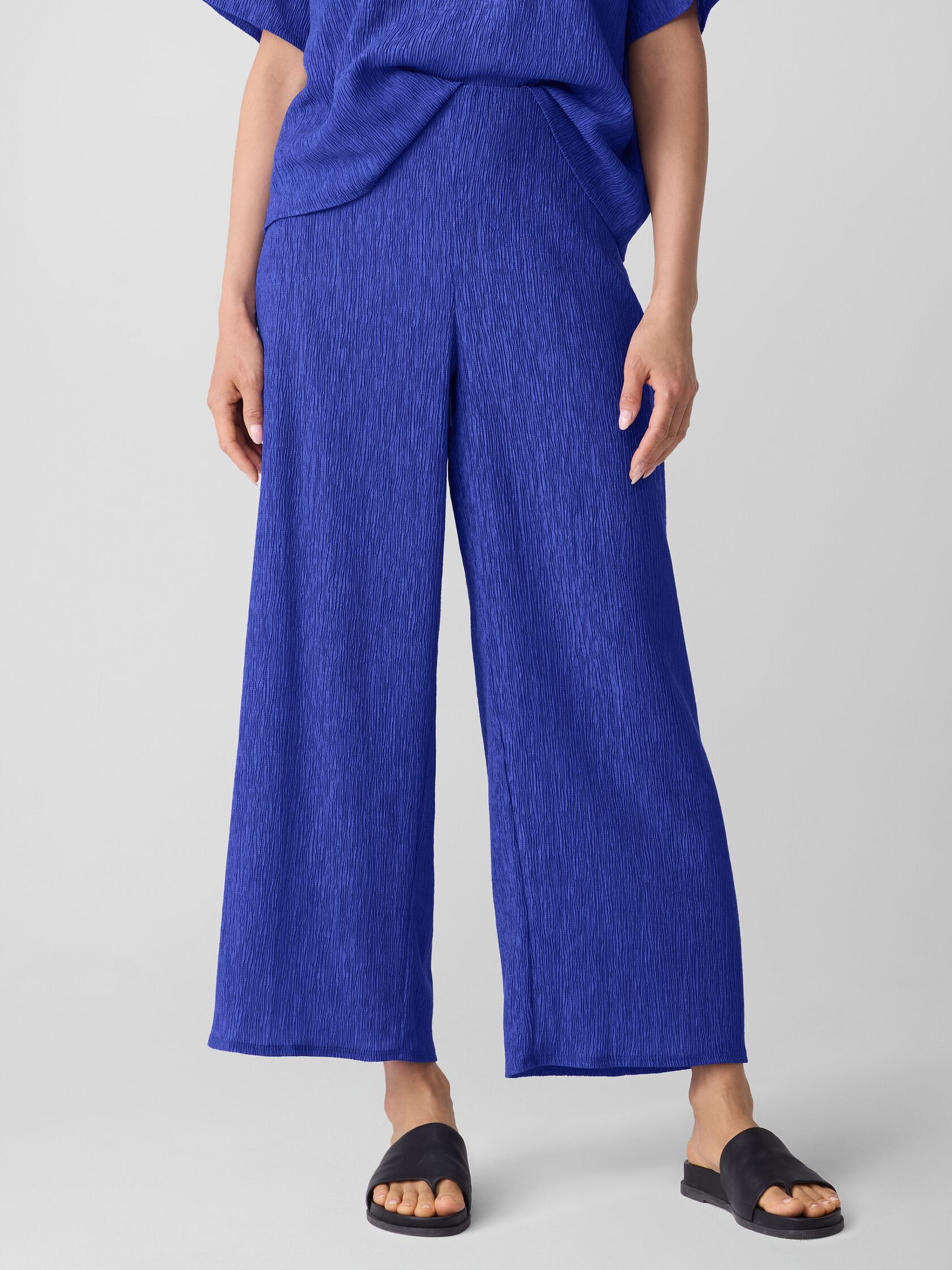 Woven Plissé Wide-Leg Pant