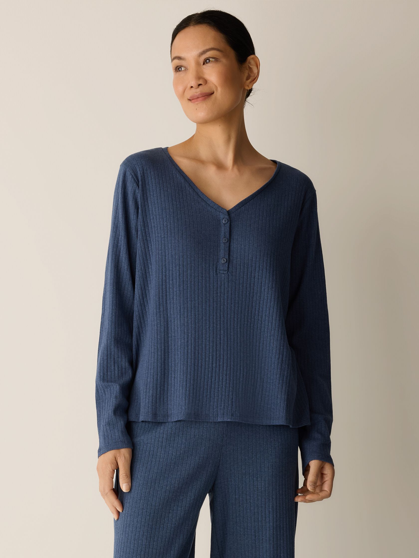 Organic Cotton Rib V-Neck Sleep Top
