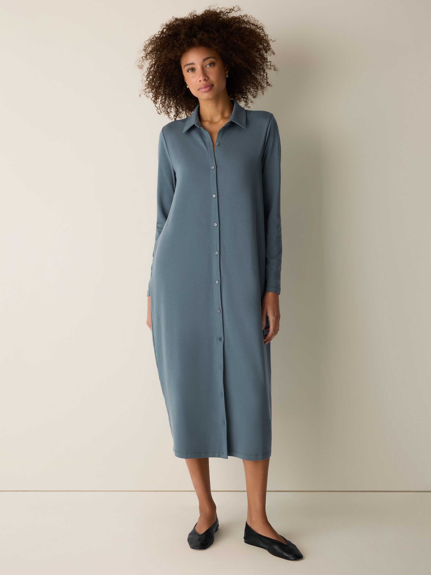 Stretch Jersey Knit Classic Collar Oval Dress